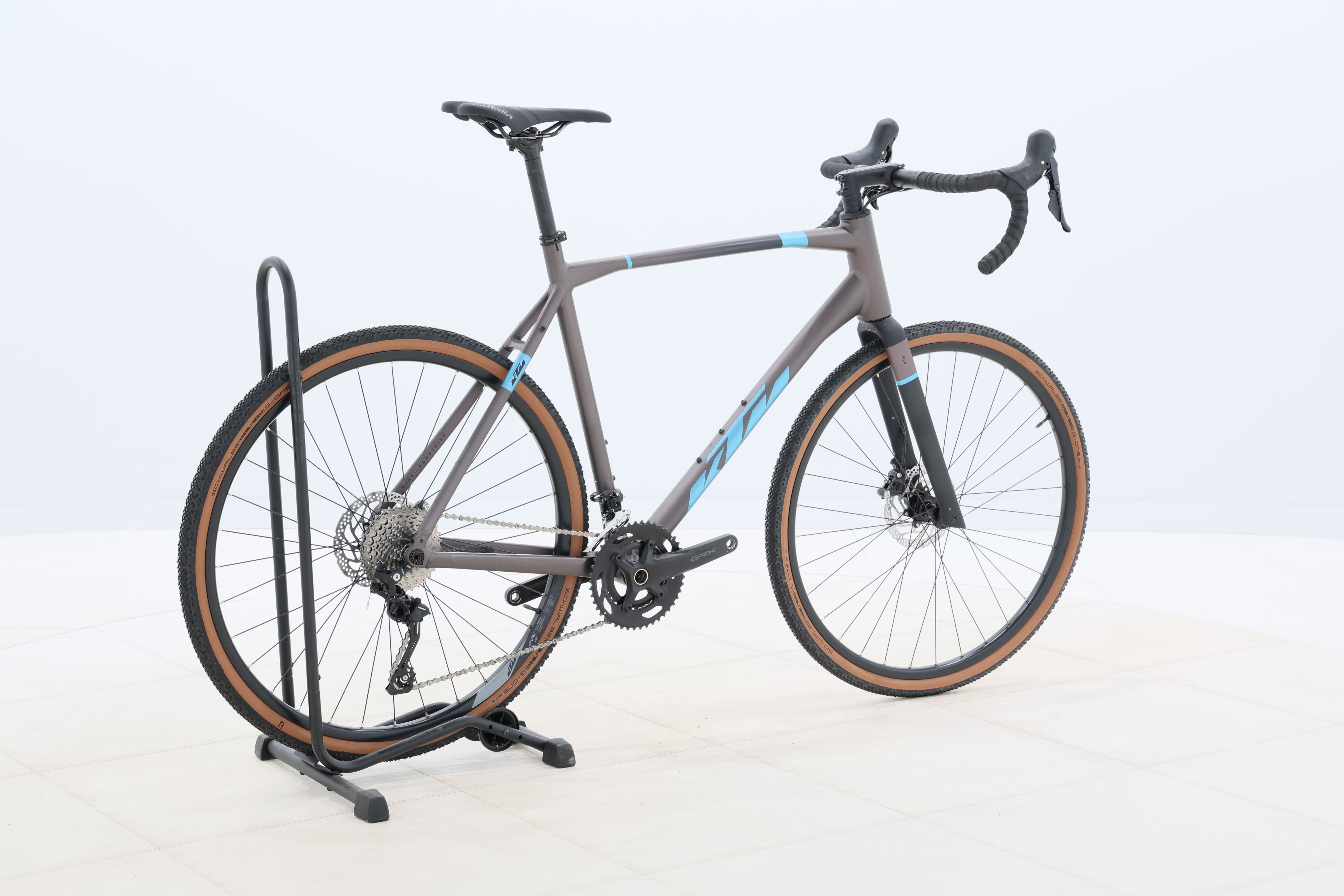 ce1f16ba-b784-4b67-a6b5-84f16fc9e1e7