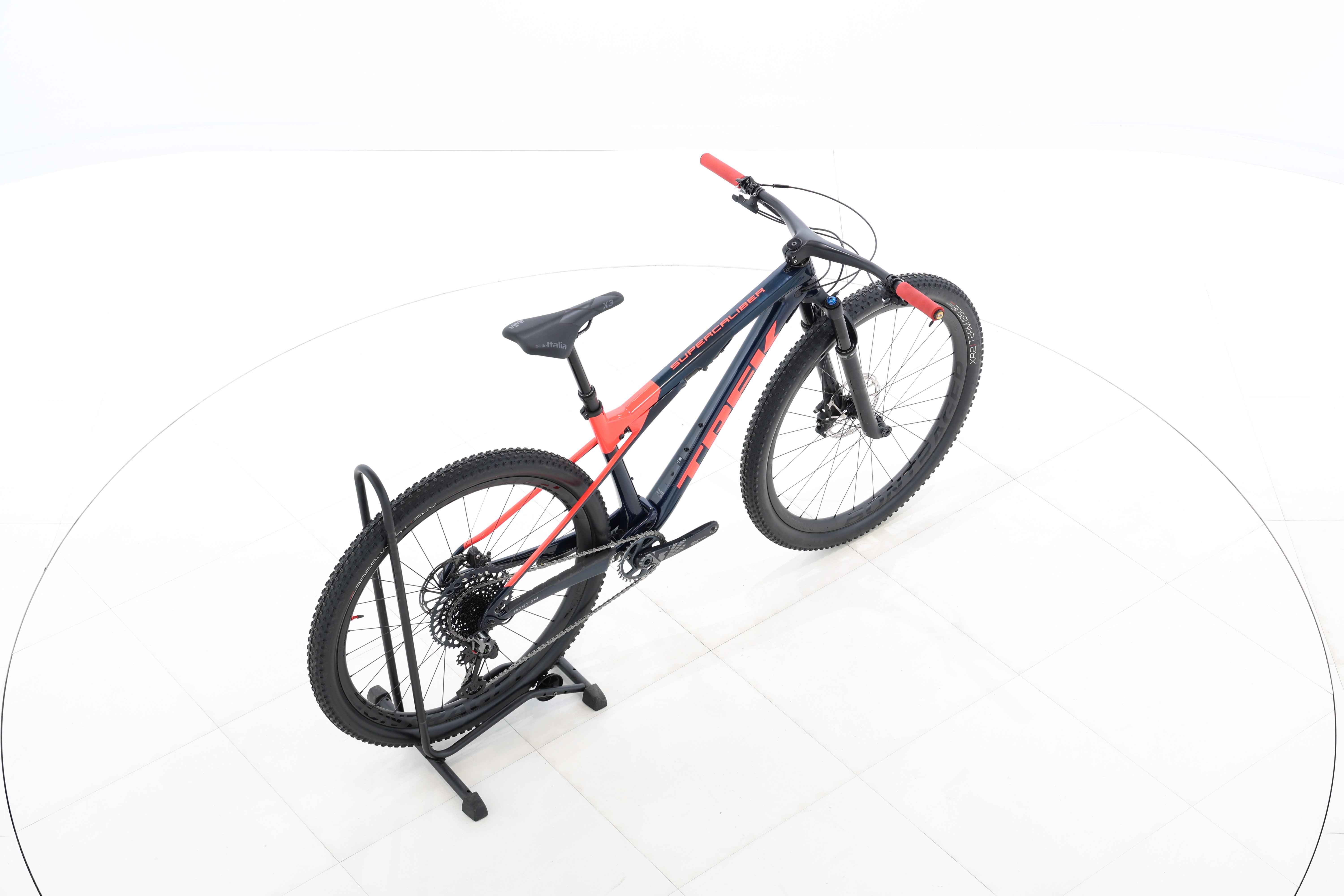 0074b4b1-182c-4bb5-9d98-c1f9f37ec3ae