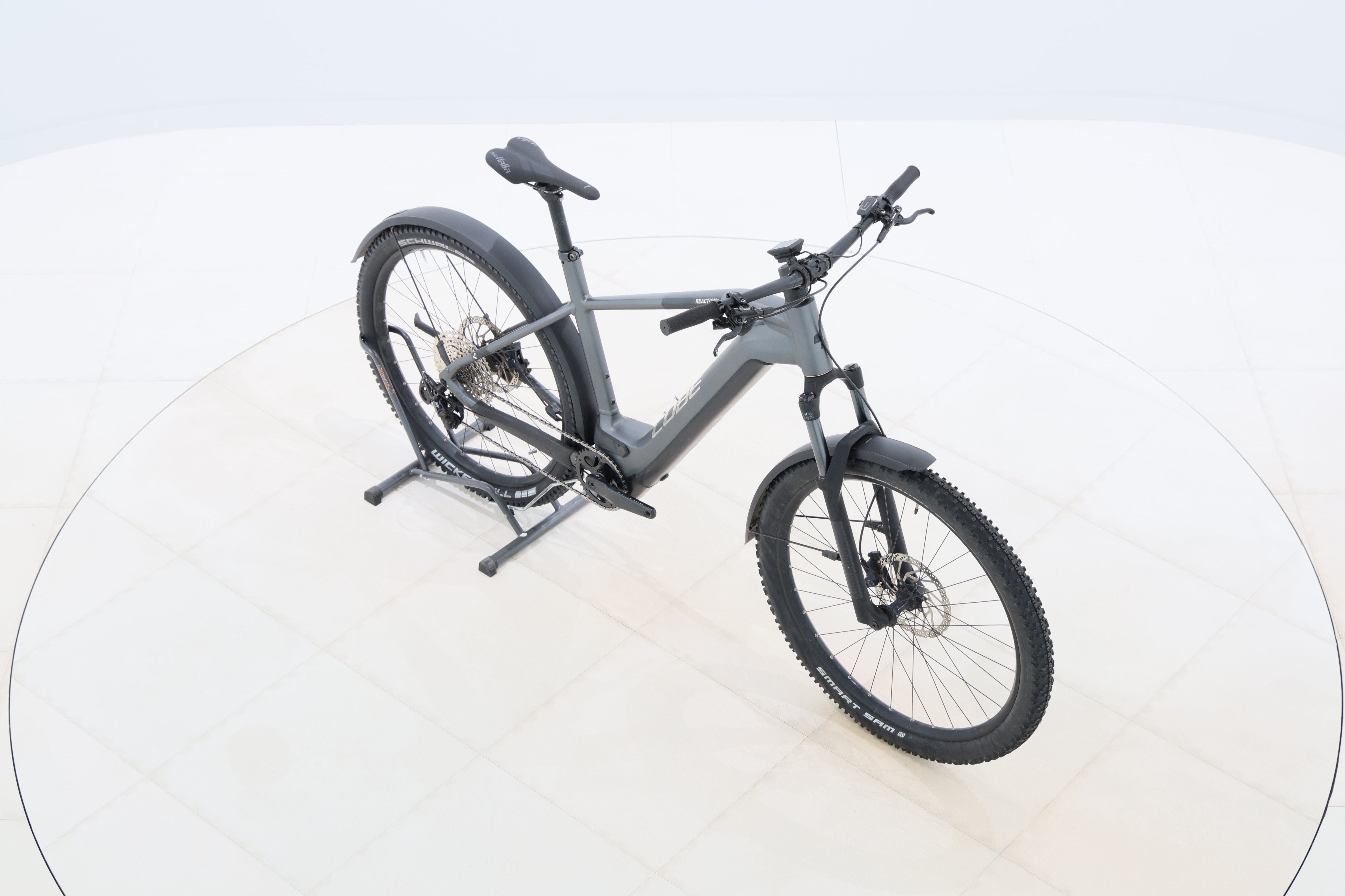 3f407ee6-c07b-4362-8cb8-d4a45449d49d