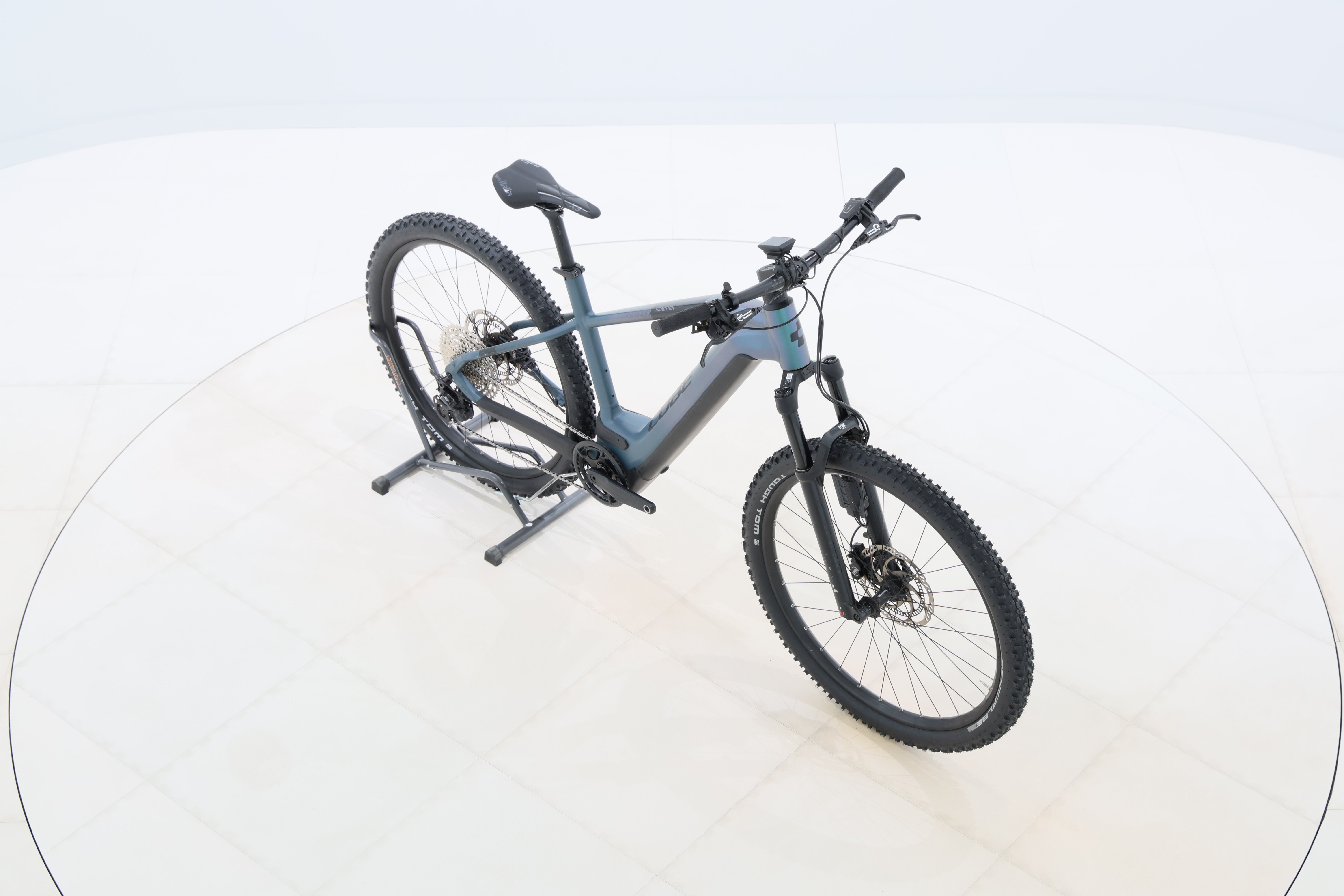 37ace84b-3ad5-4f2b-896d-249b2d8780a4