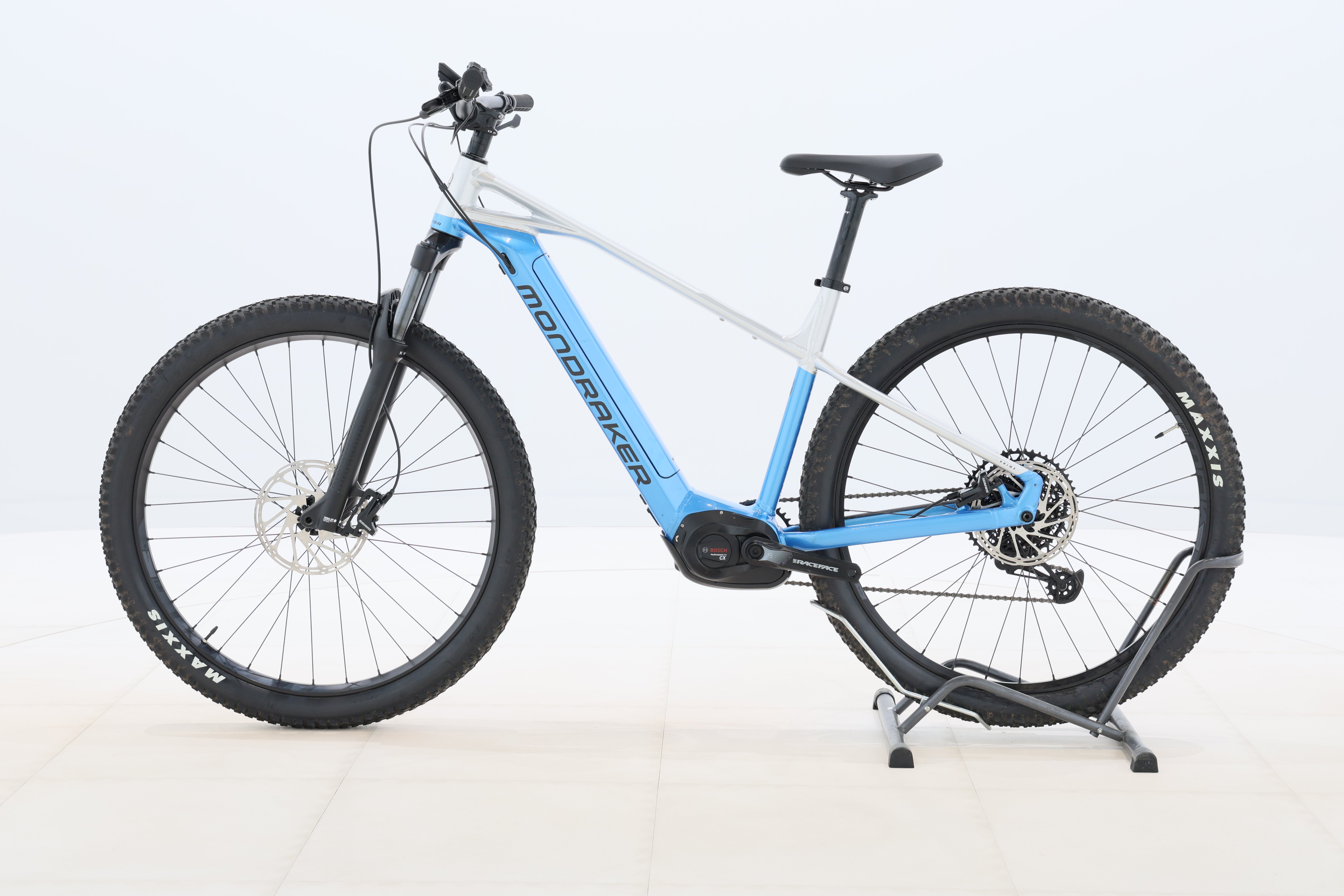 35b922fe-2655-4524-87e9-95c3223e0d01