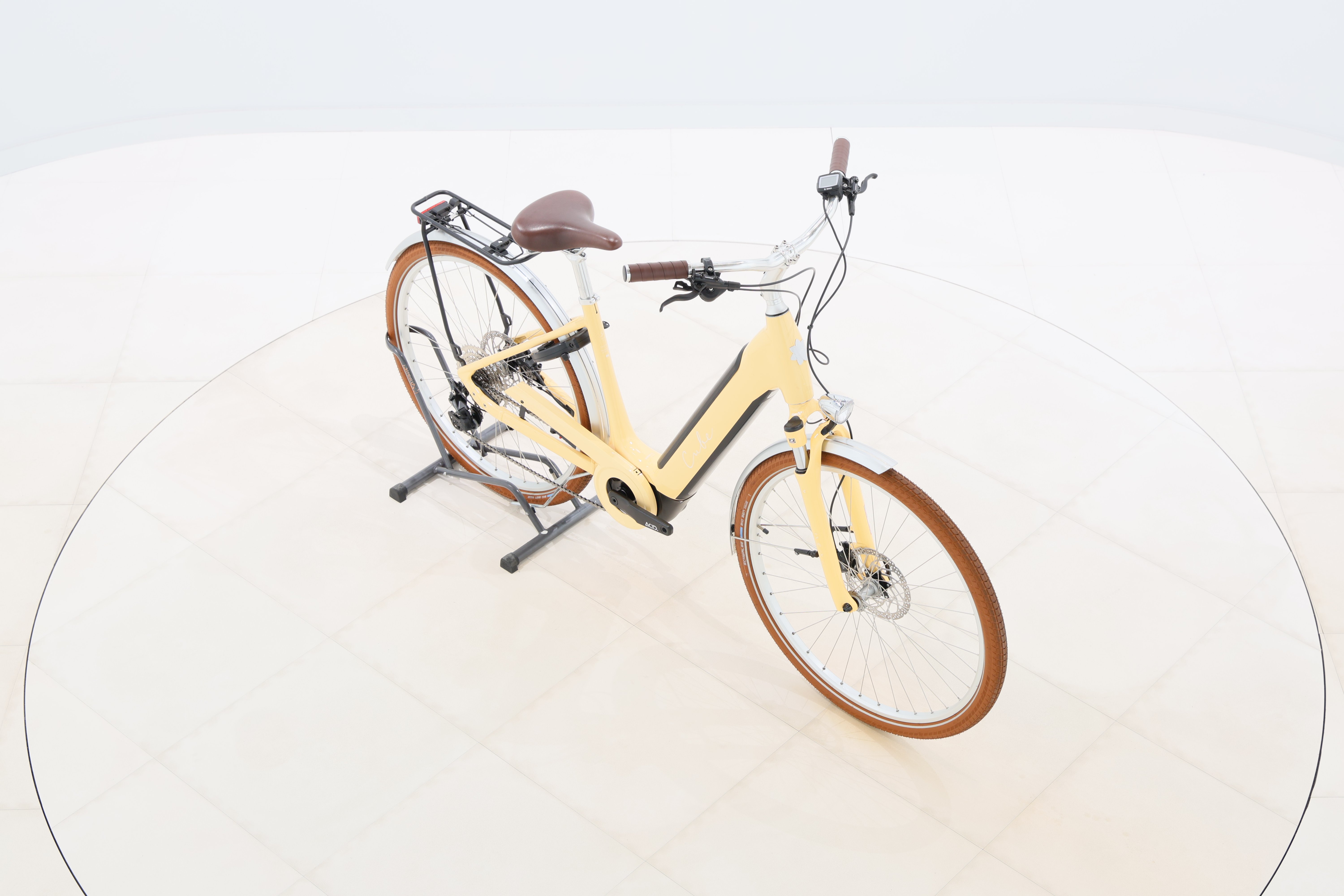 e8d93eb3-3ccd-4c28-bc13-4d4defee164e