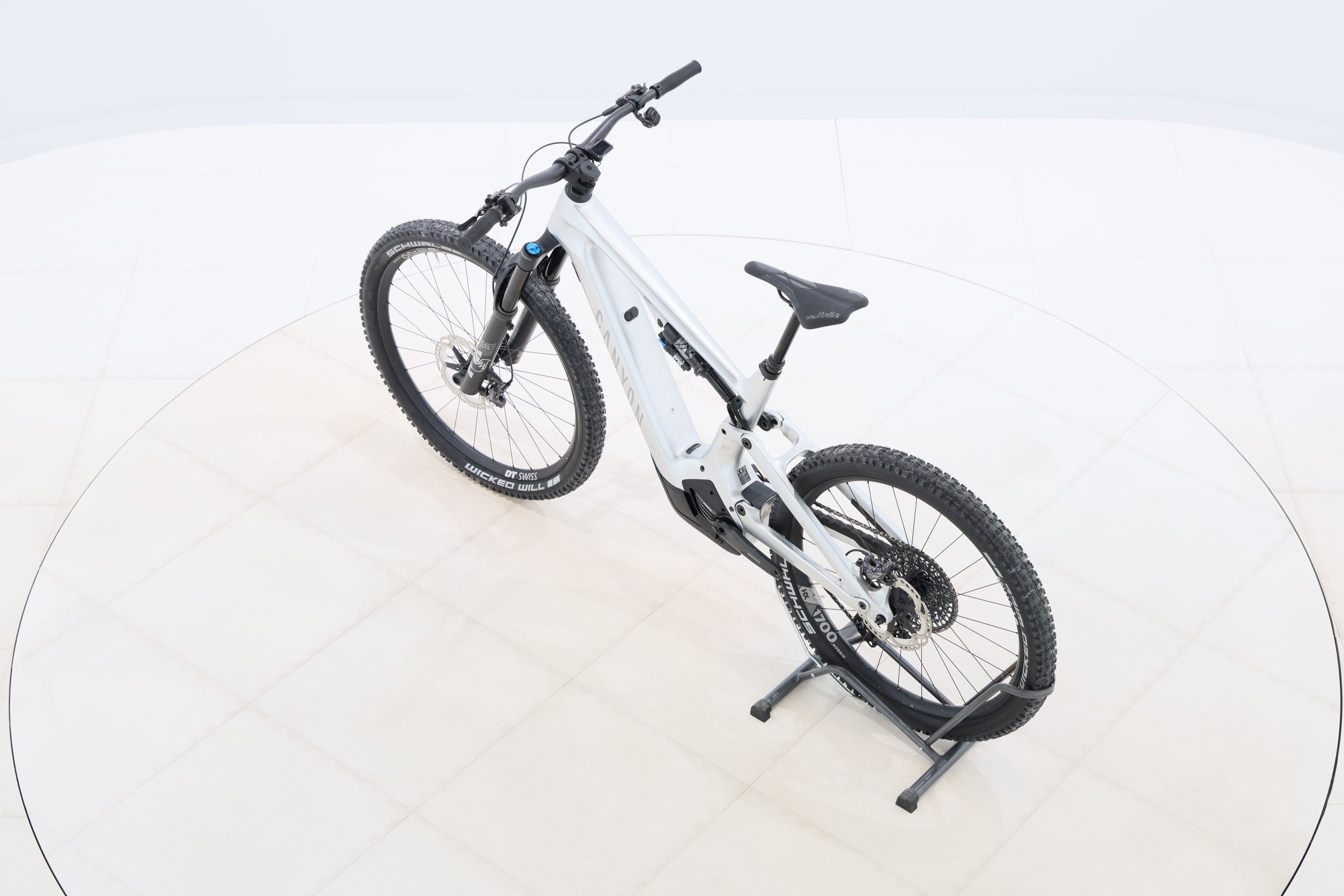 e1f6d07e-b497-4337-a0de-a3d42cfa095a