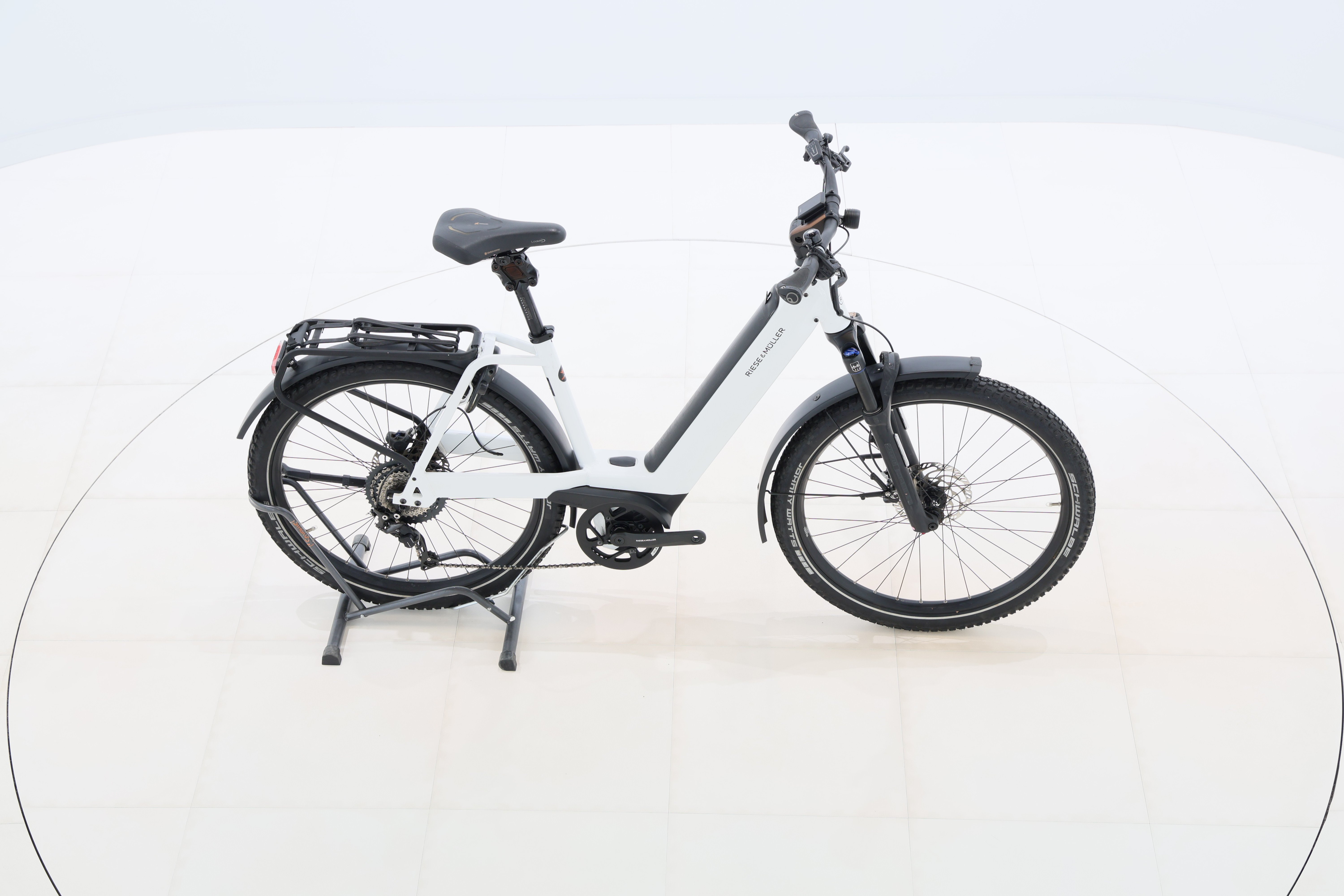 d69714e1-9b0a-4144-a1cf-59ffe7f96a0b