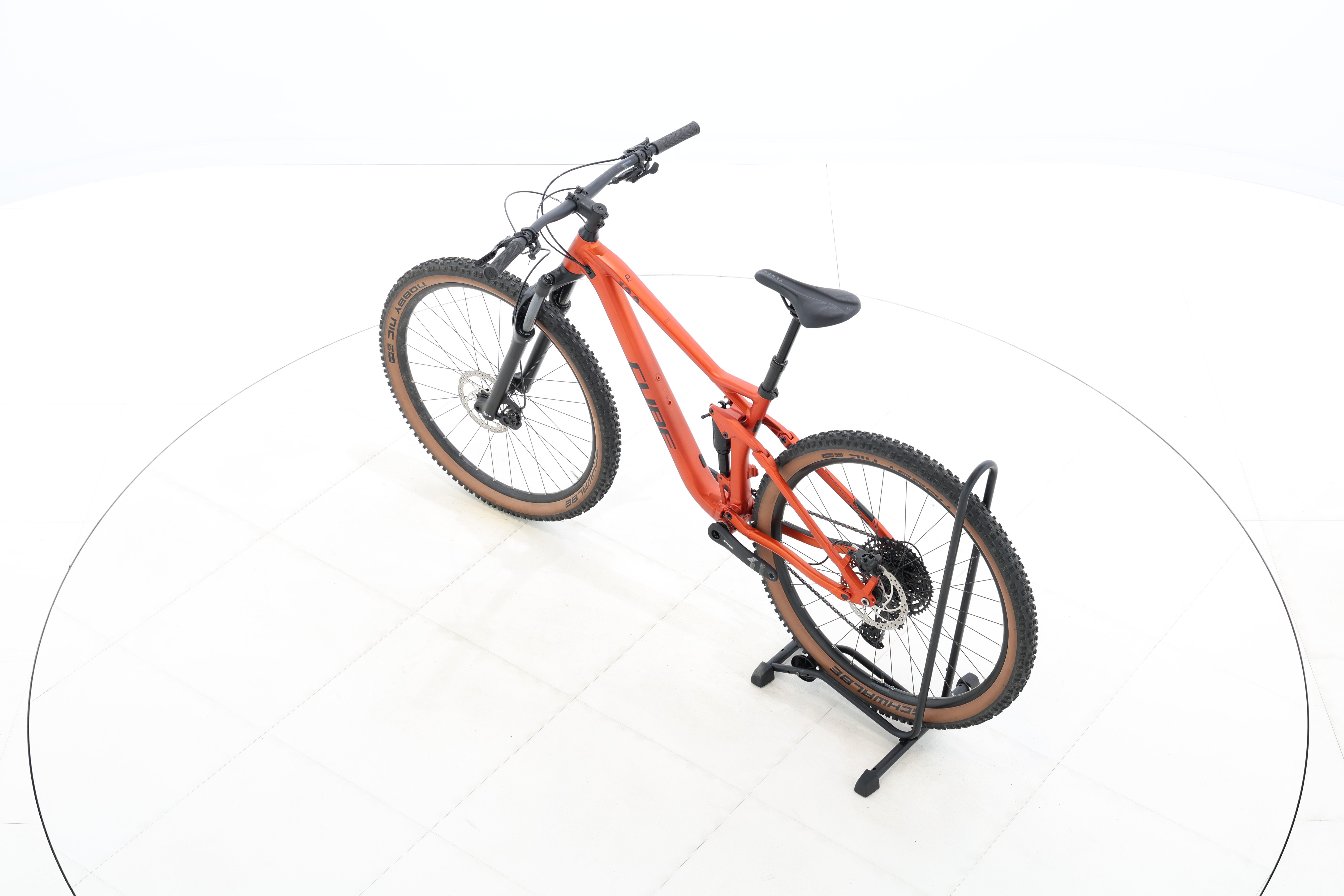 f41411b2-17c5-4942-81a3-f2c093abb5a6