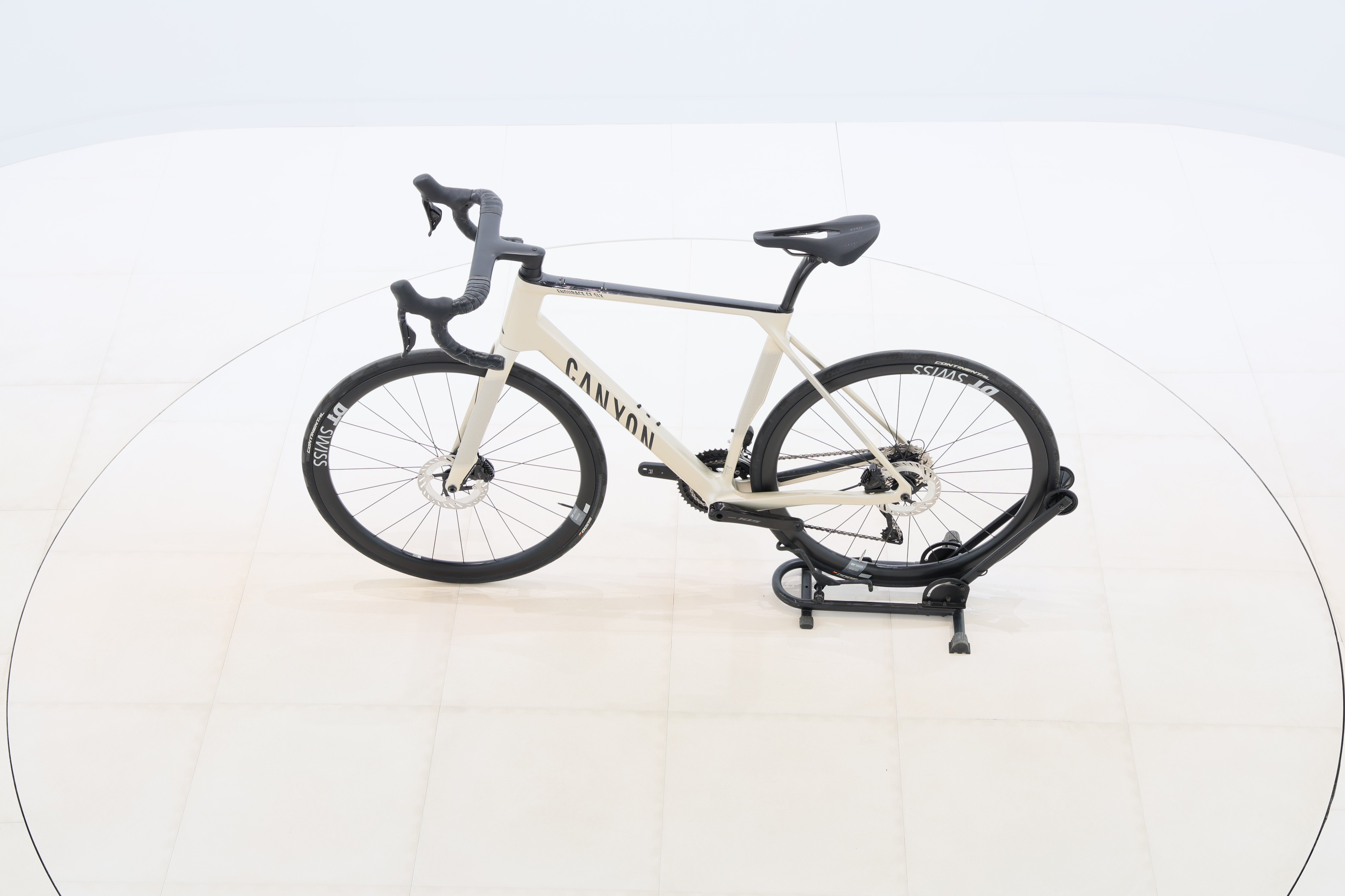 a7c76fa3-426f-45b6-89c5-f82cf8e2f244