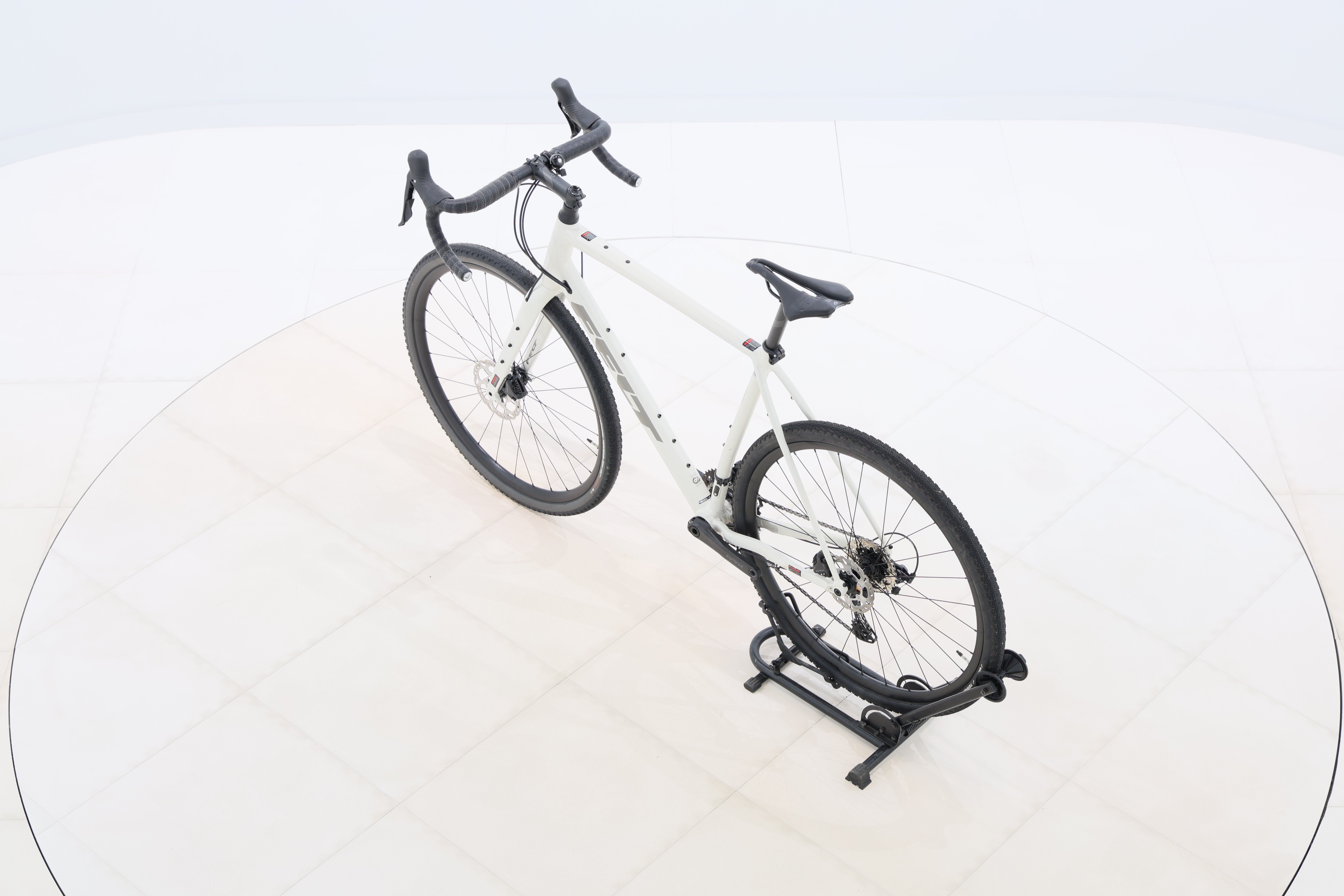 b9747cc4-3b1d-46ad-9654-c60c496110d4