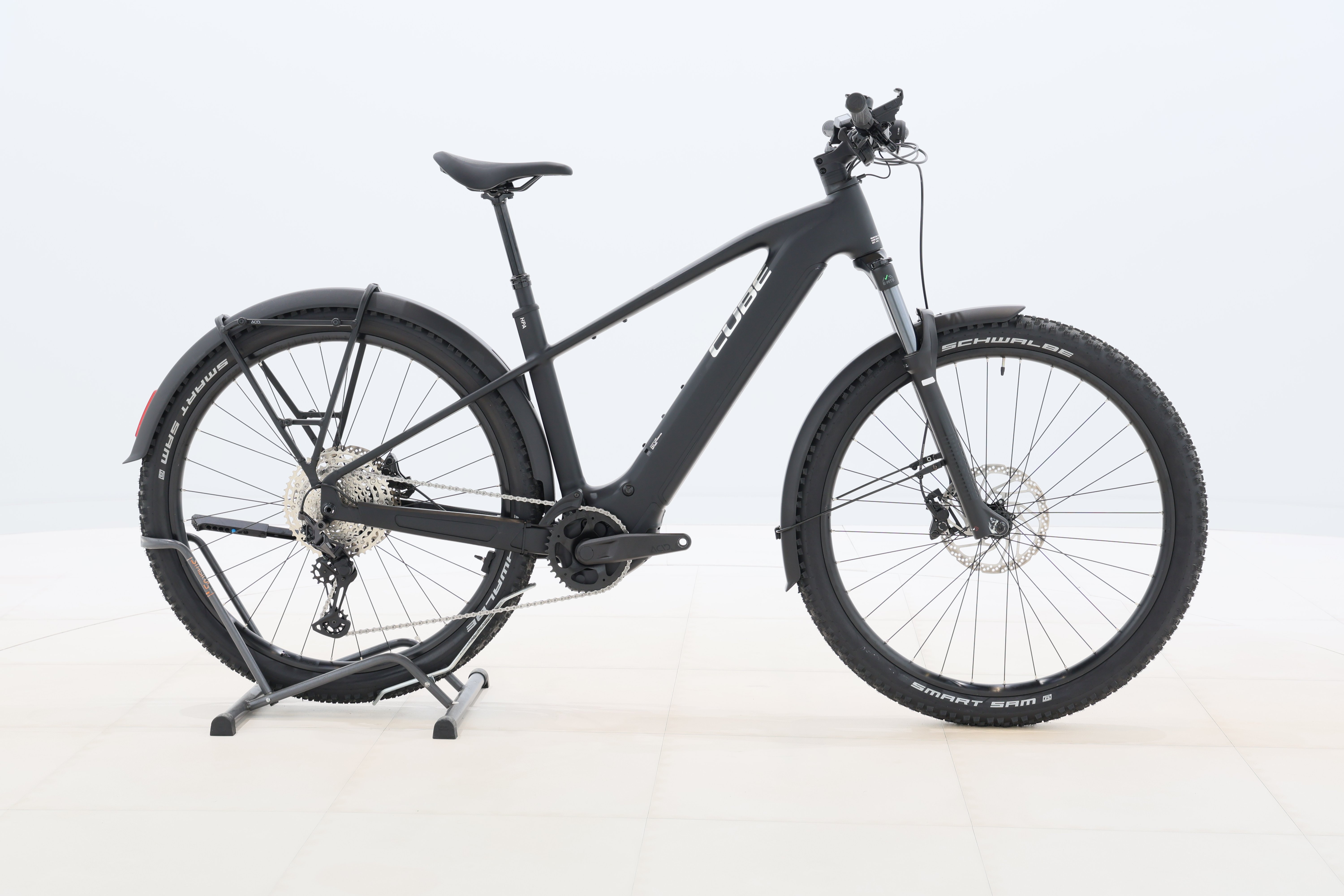 d9d0d3d8-3e67-47b5-9389-3d6116225c36