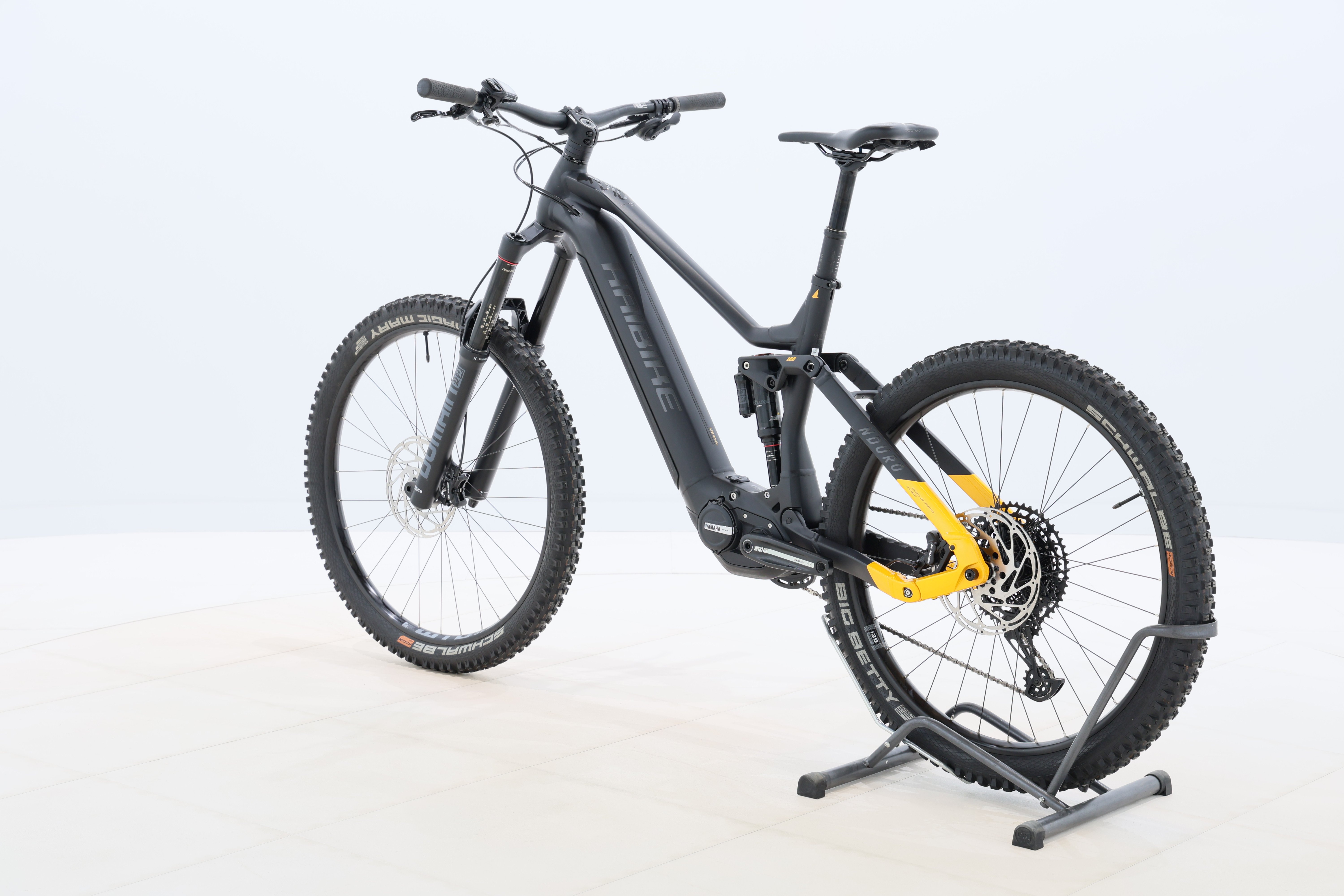 8d398422-aa40-43dc-8b88-6df9bb4124e1