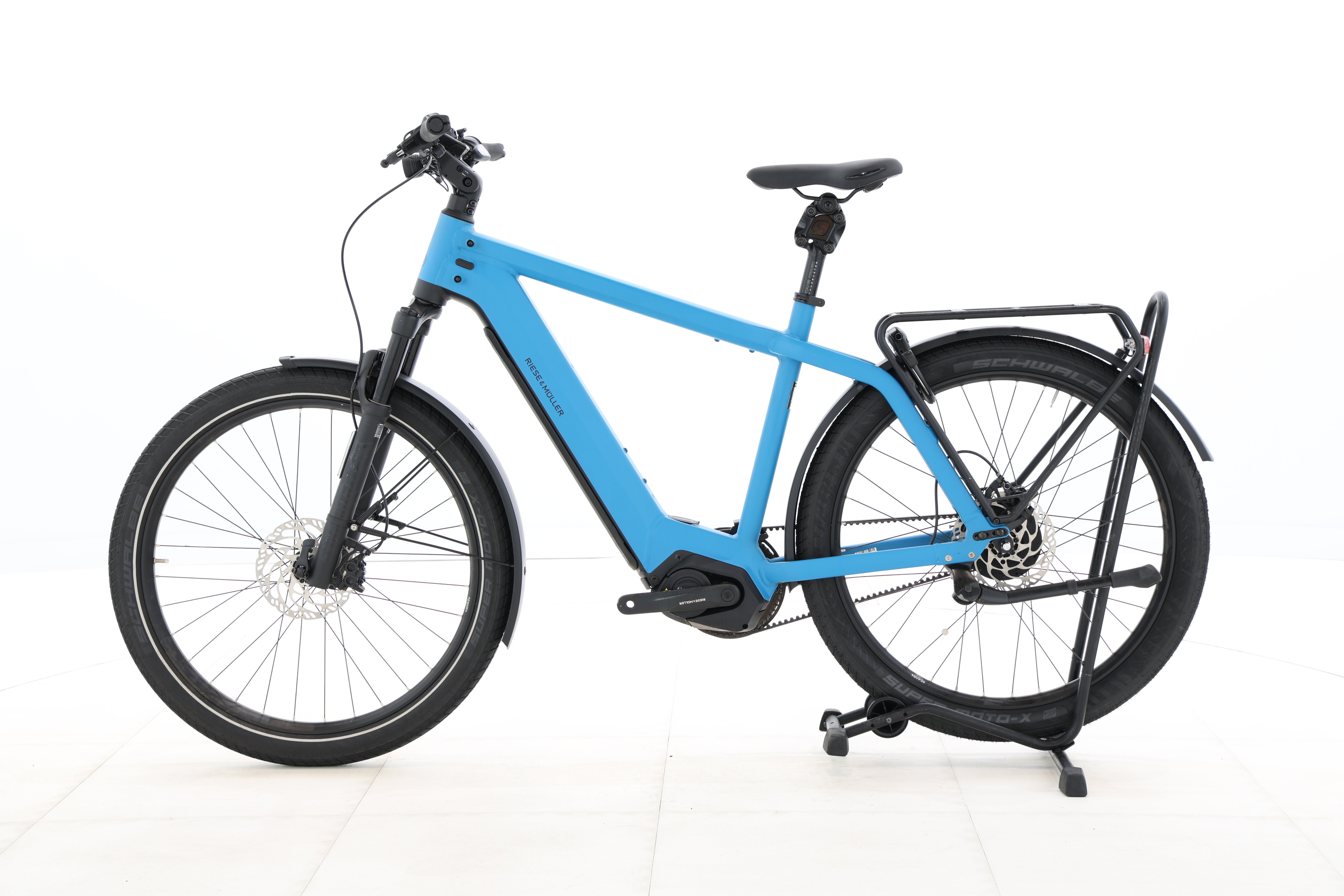 0984bba3-96f9-4d45-93e1-e8396ef1f249