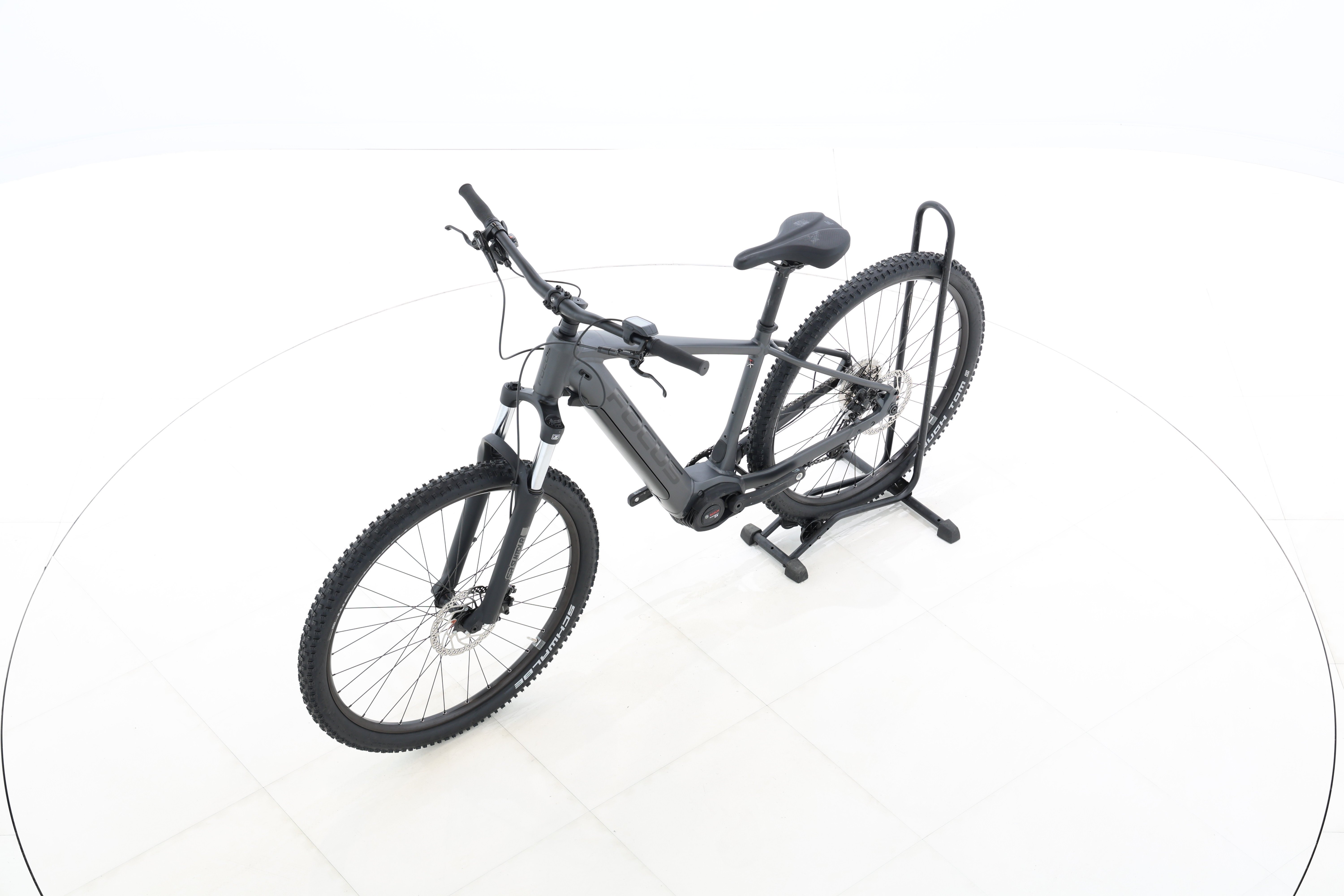 8bd99f45-a99d-45fc-8365-d68b9d64432e