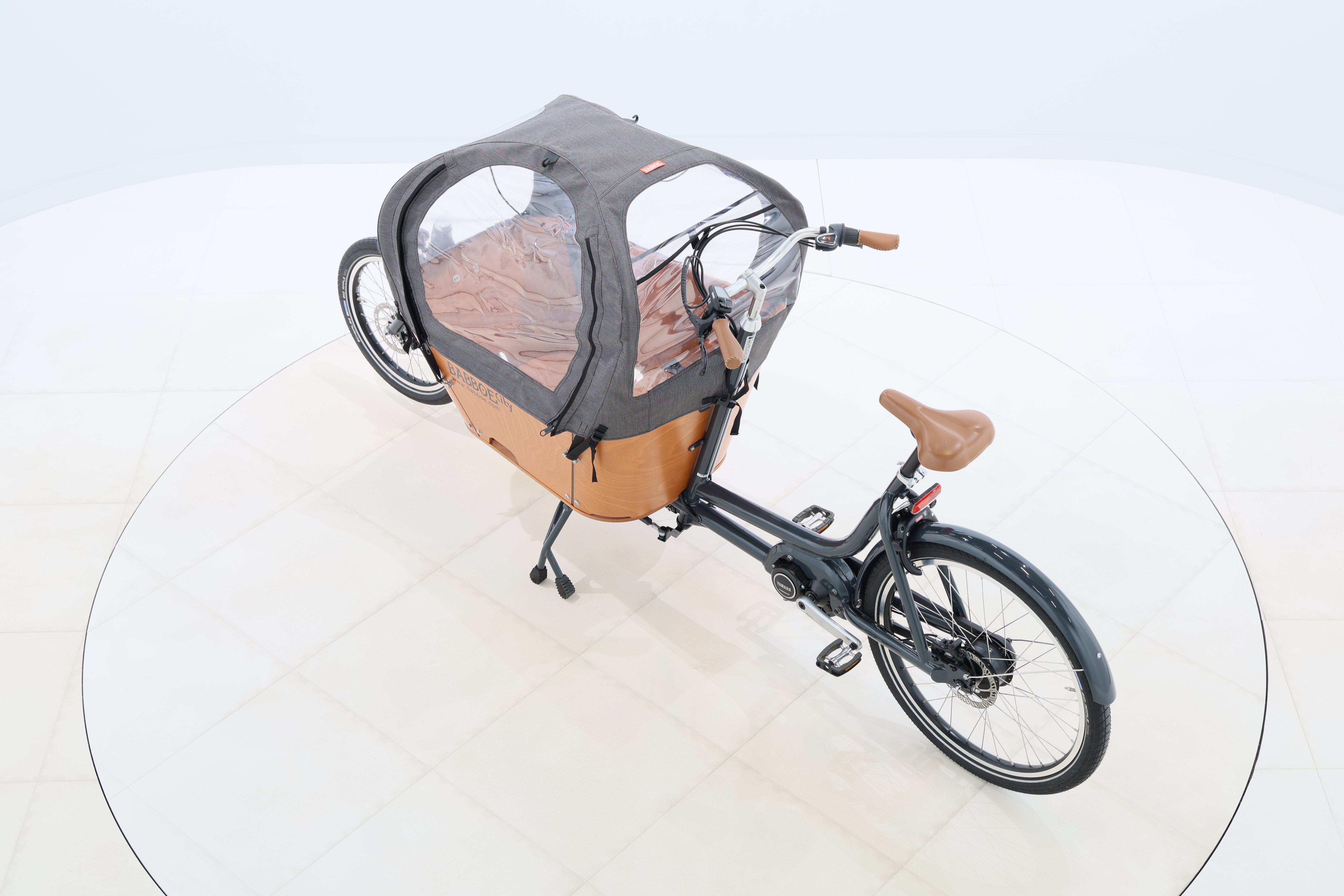 834199d4-f840-4daf-be88-256816261481