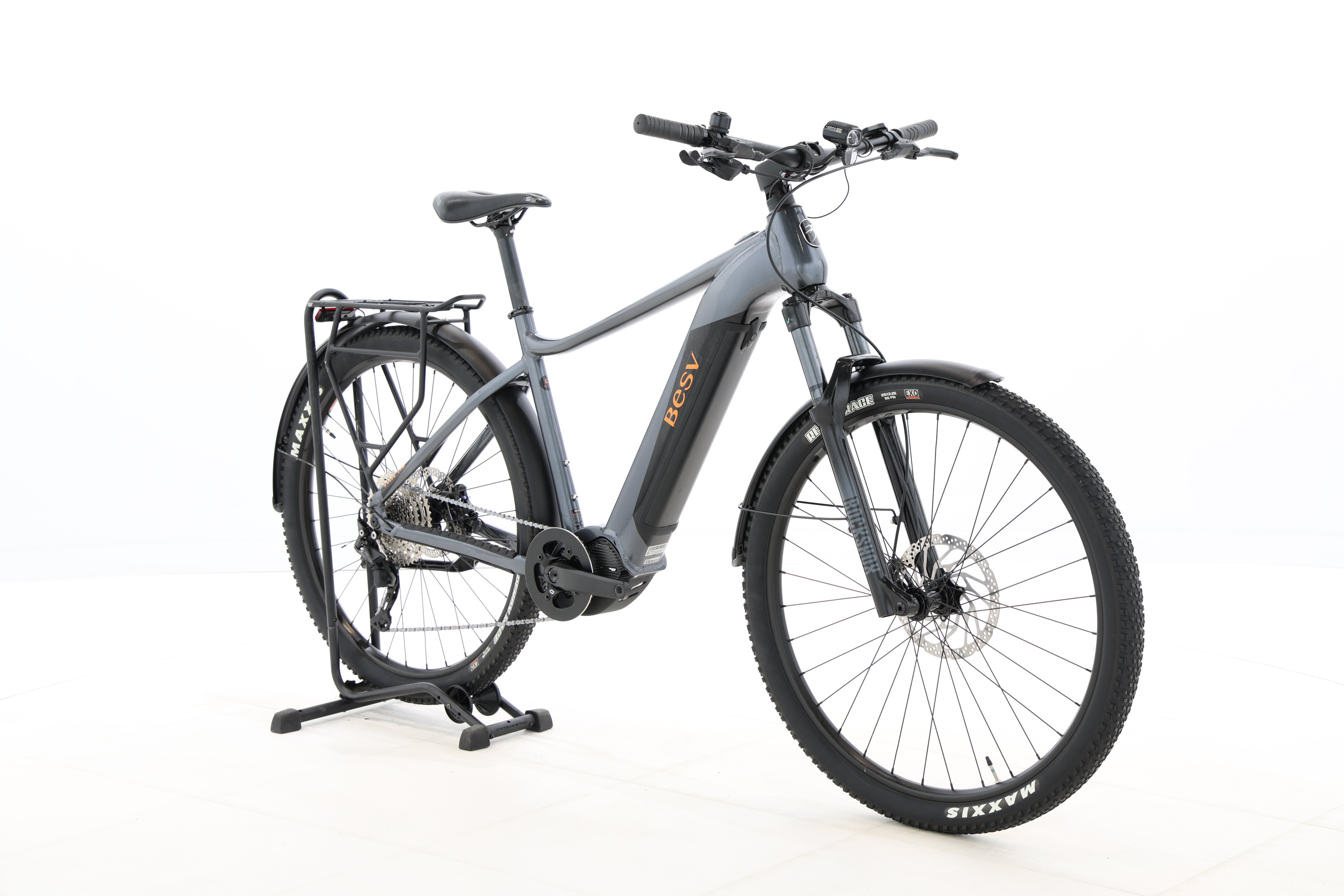 f300cdcd-2fea-4d19-8935-def7b5e5f5e7