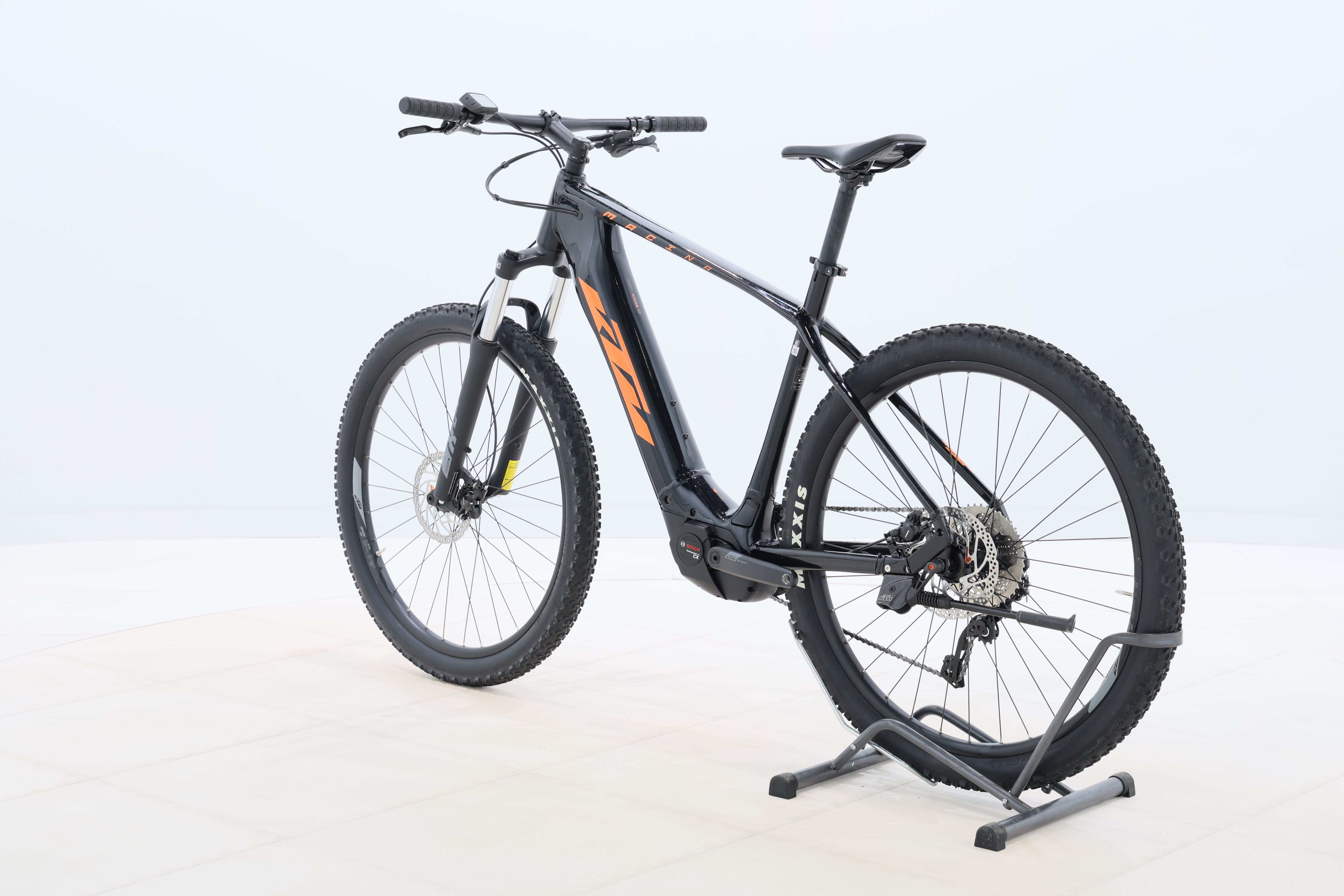 0dca98c4-94a0-4491-a064-37b6a4b313ee