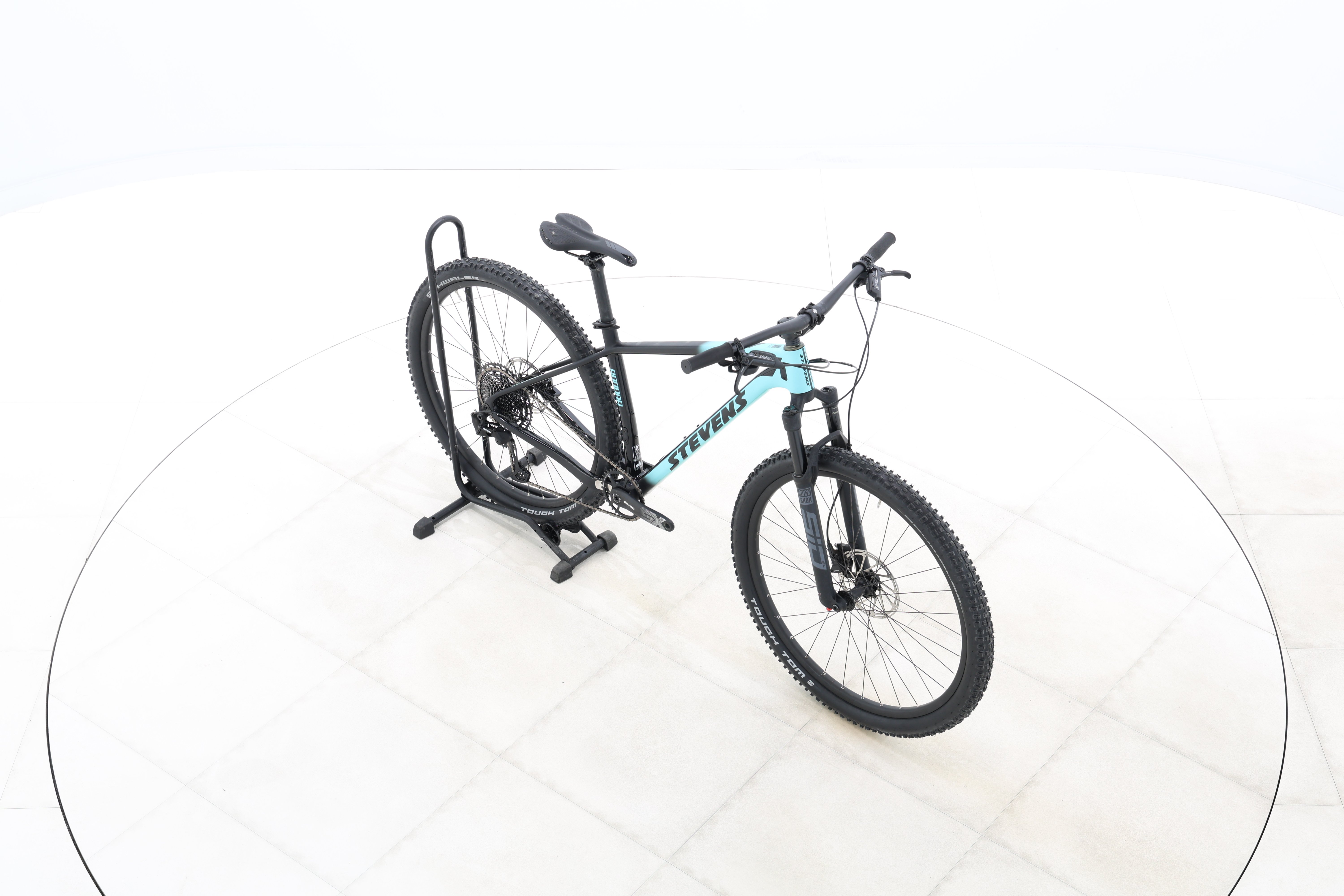 995ab307-86ef-409d-a89f-60d94eb7efe1