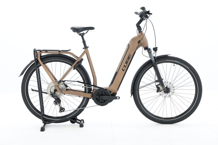 Cube TOURING HYBRID EXC 625 2022