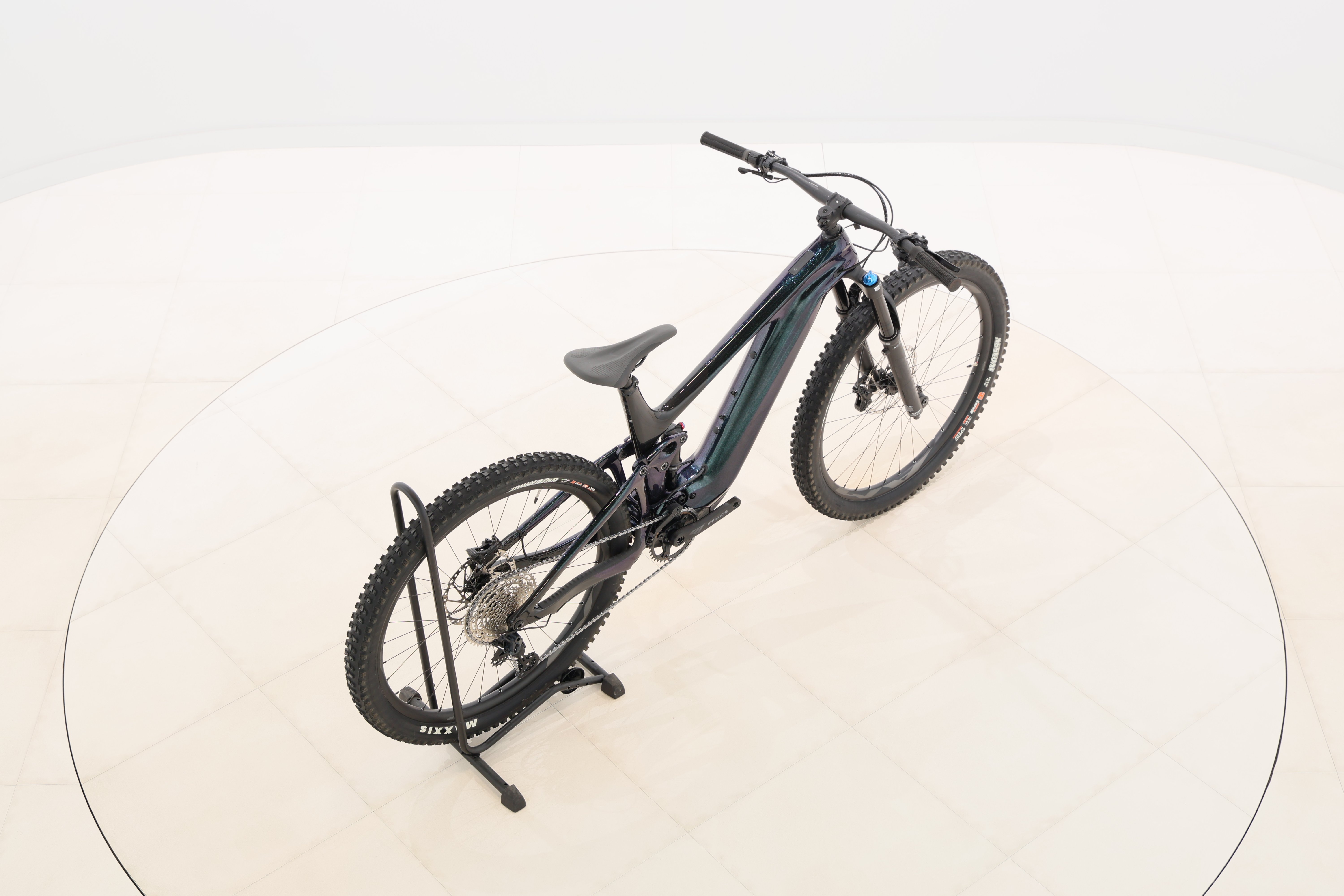 30e0d26e-0ce1-4aa0-8b12-97d655fc184f