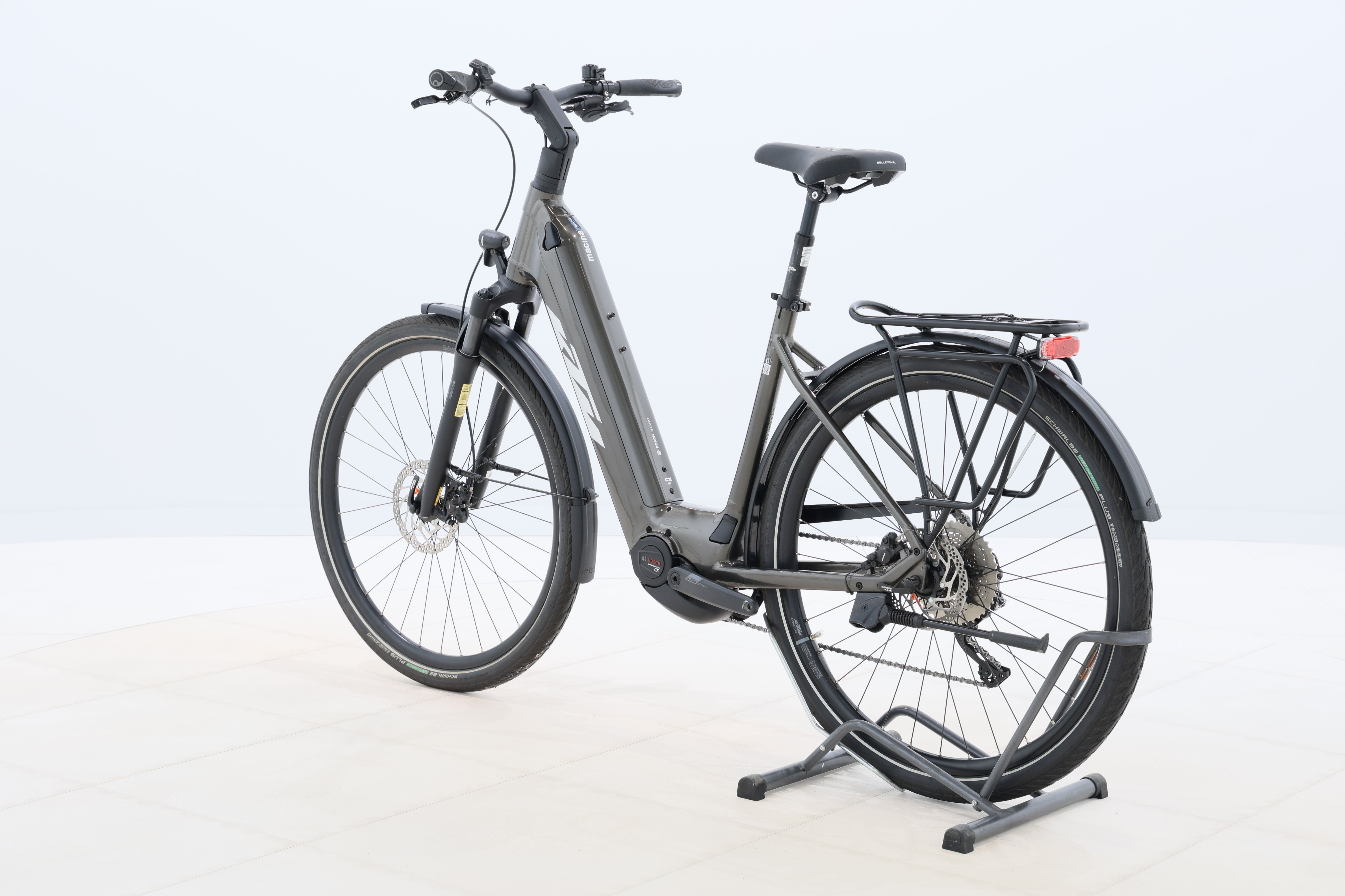 a911308b-8bc7-4276-b673-df3c166fd09a