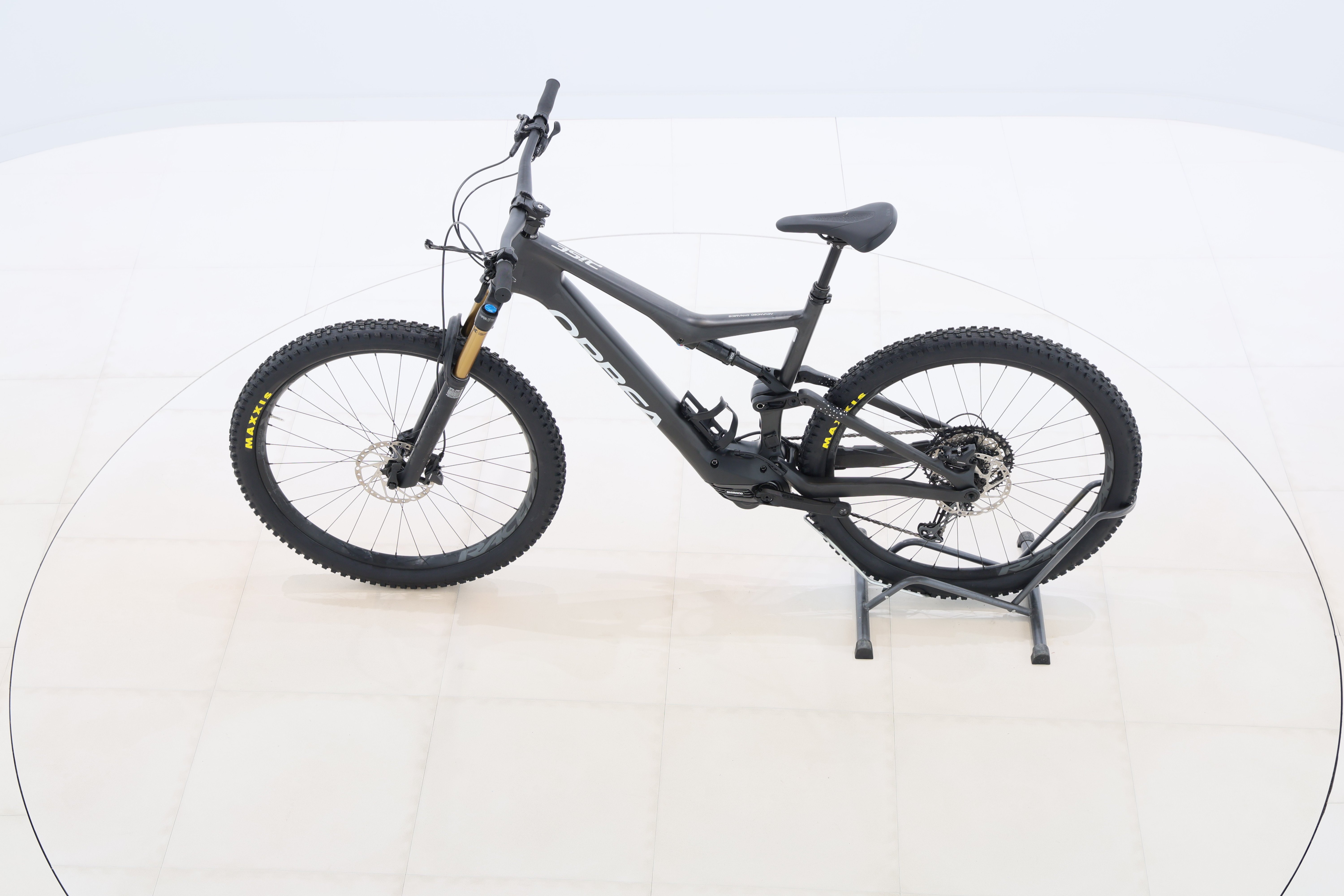 eab762ba-ebe0-484a-8c47-f775c89391b0