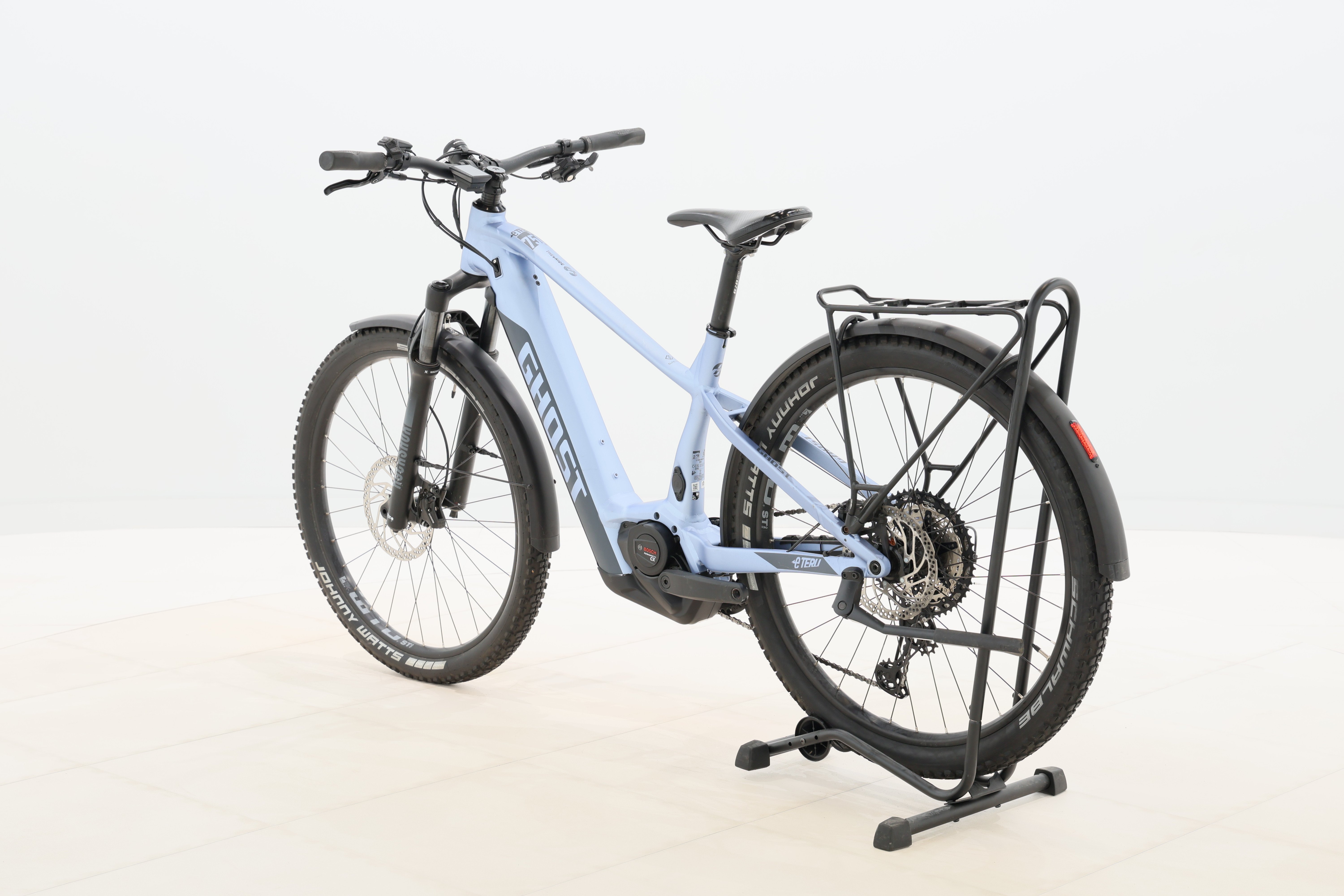 8d8d9e16-f8cb-4e95-80f3-9e833d63629f