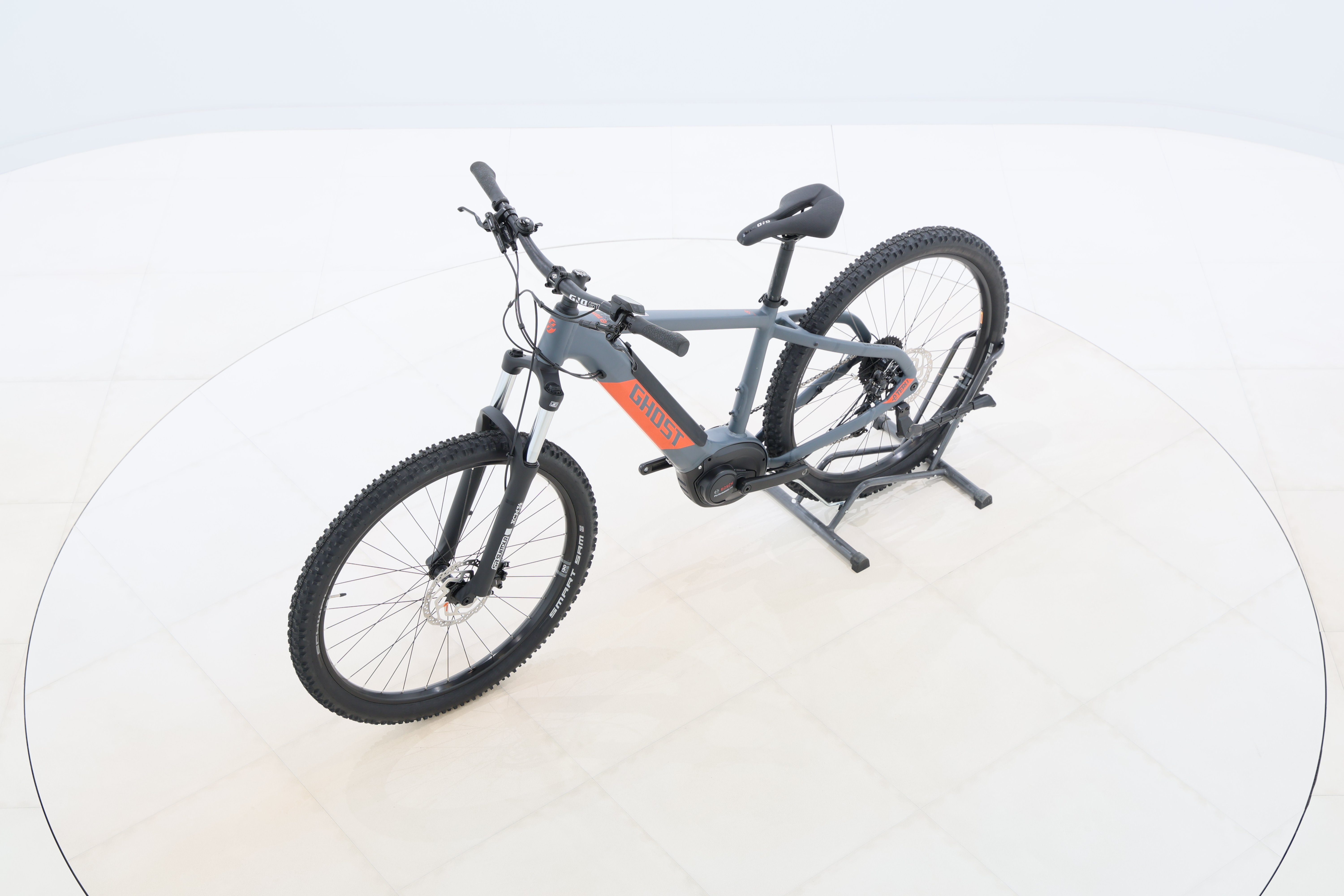 d7732081-803f-40f2-b40f-657cbf45dee2