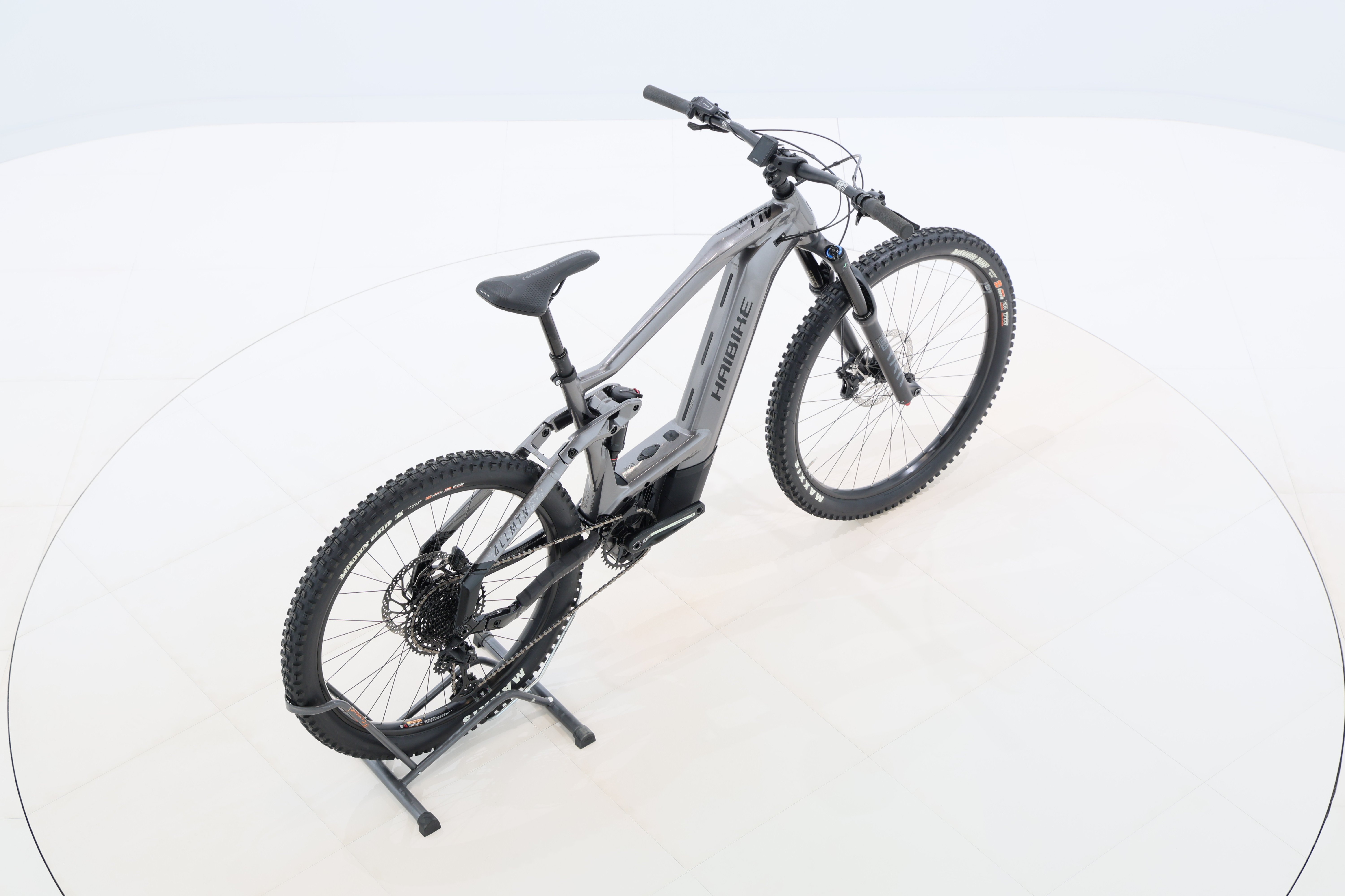 5f70f90f-e612-4415-876b-8a9a5dc87a99