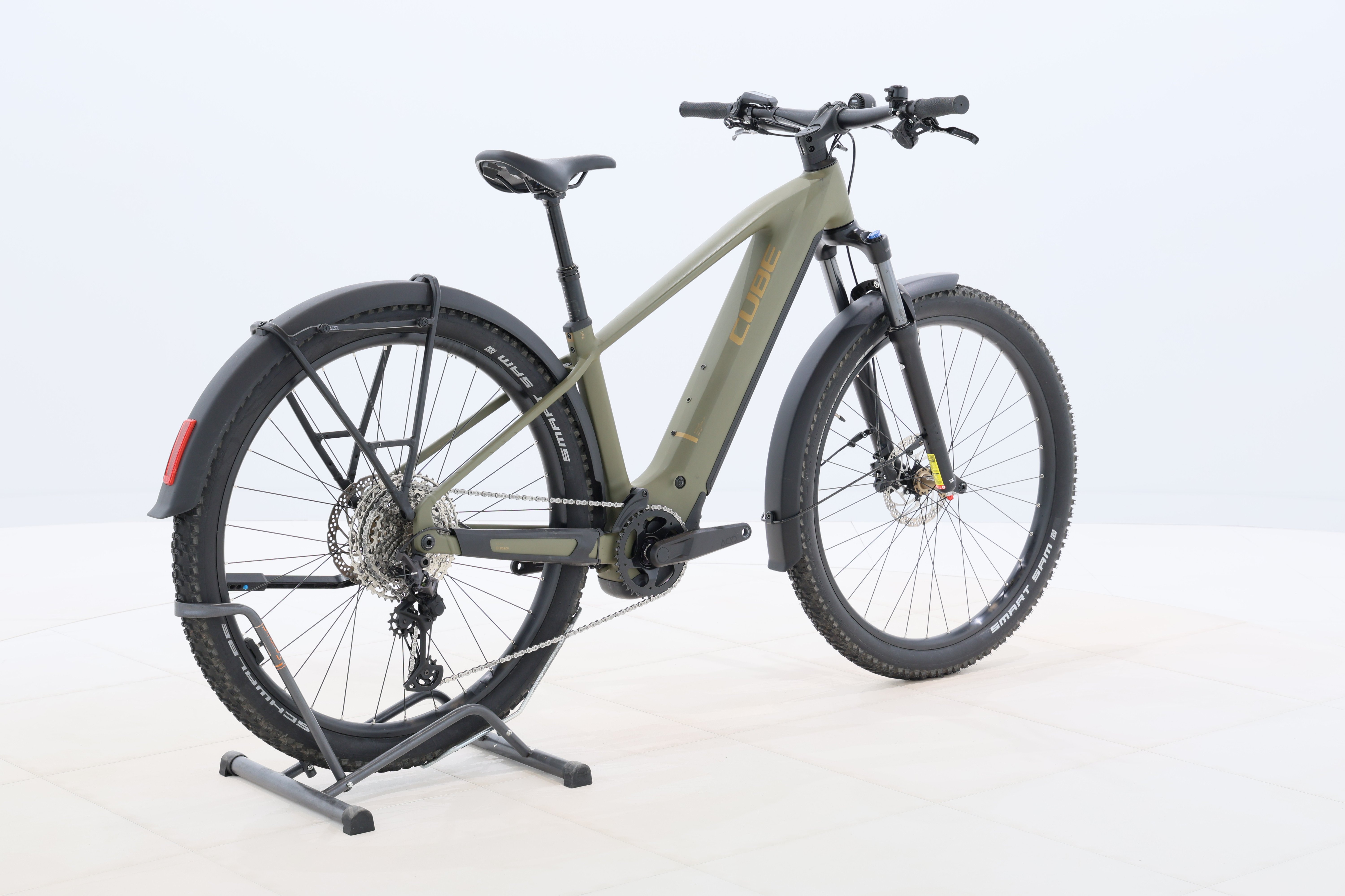 7cb60dbe-db3f-45f2-8b84-6fc7c7c5d239