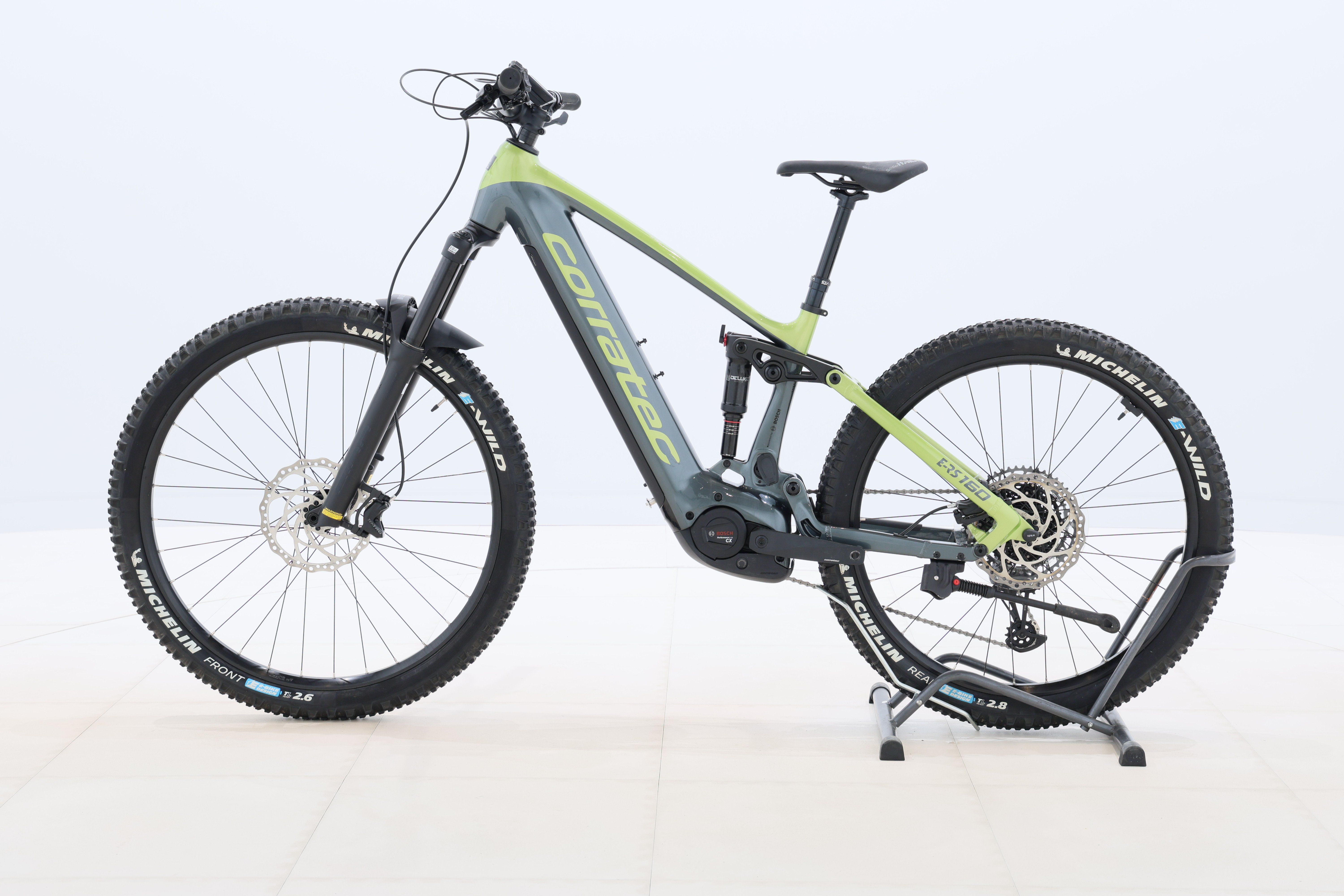 6ed013ff-5006-4e53-b8c5-32c0a92ccba0