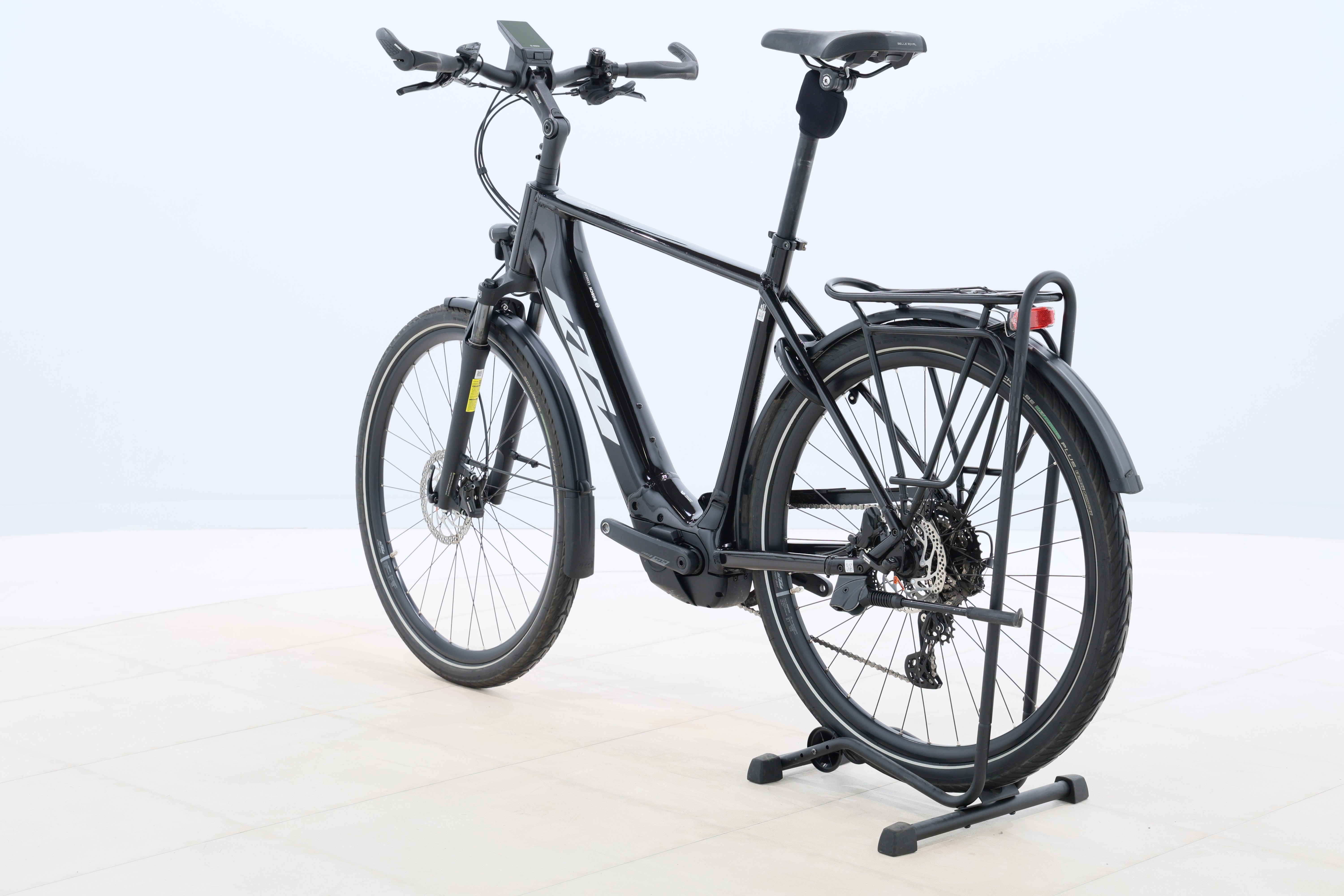 348fb1fe-df36-43fd-80f2-f28045241db0