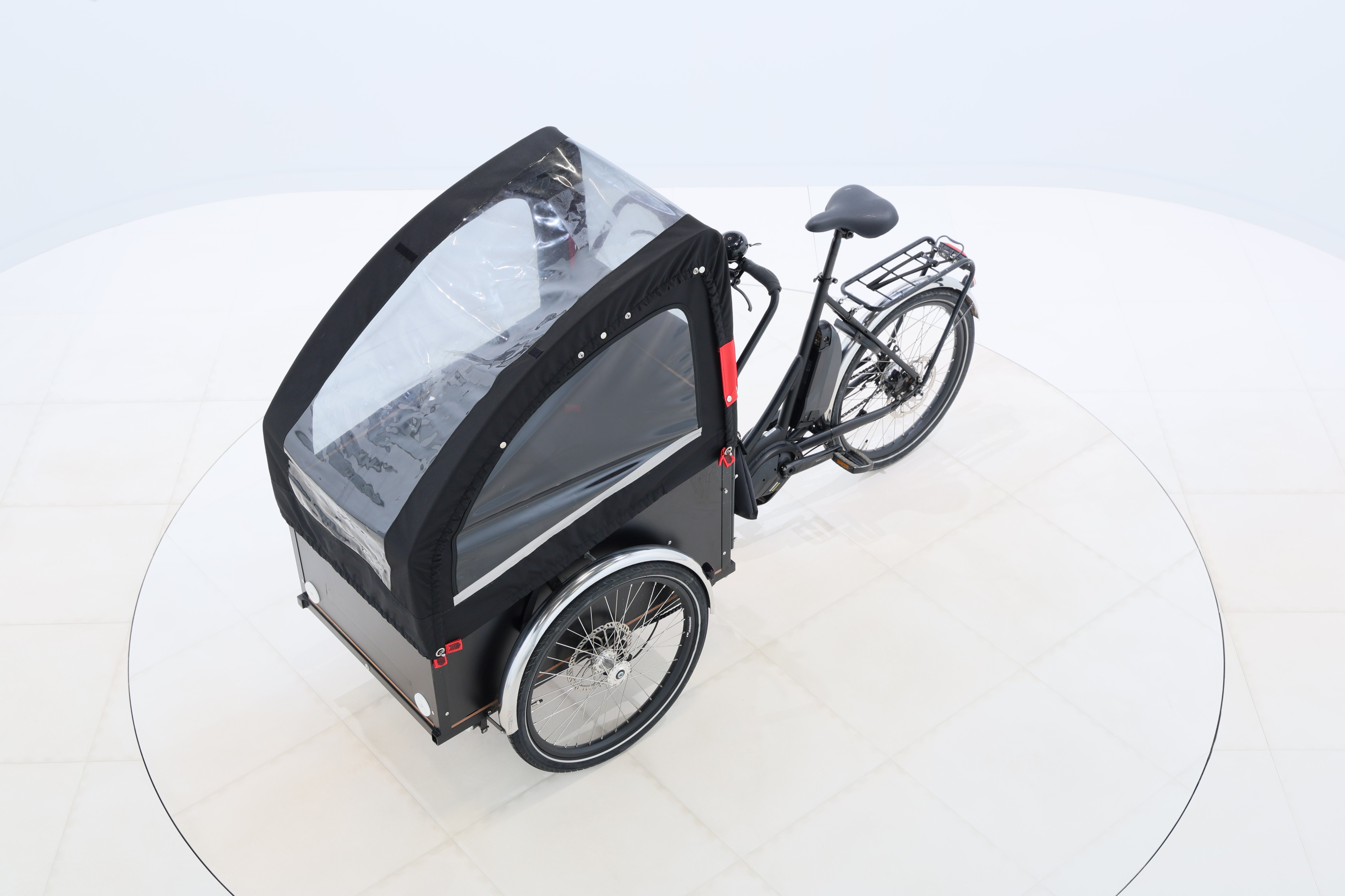 d4542d1f-1afb-48fe-81df-82f9b7c85e6e