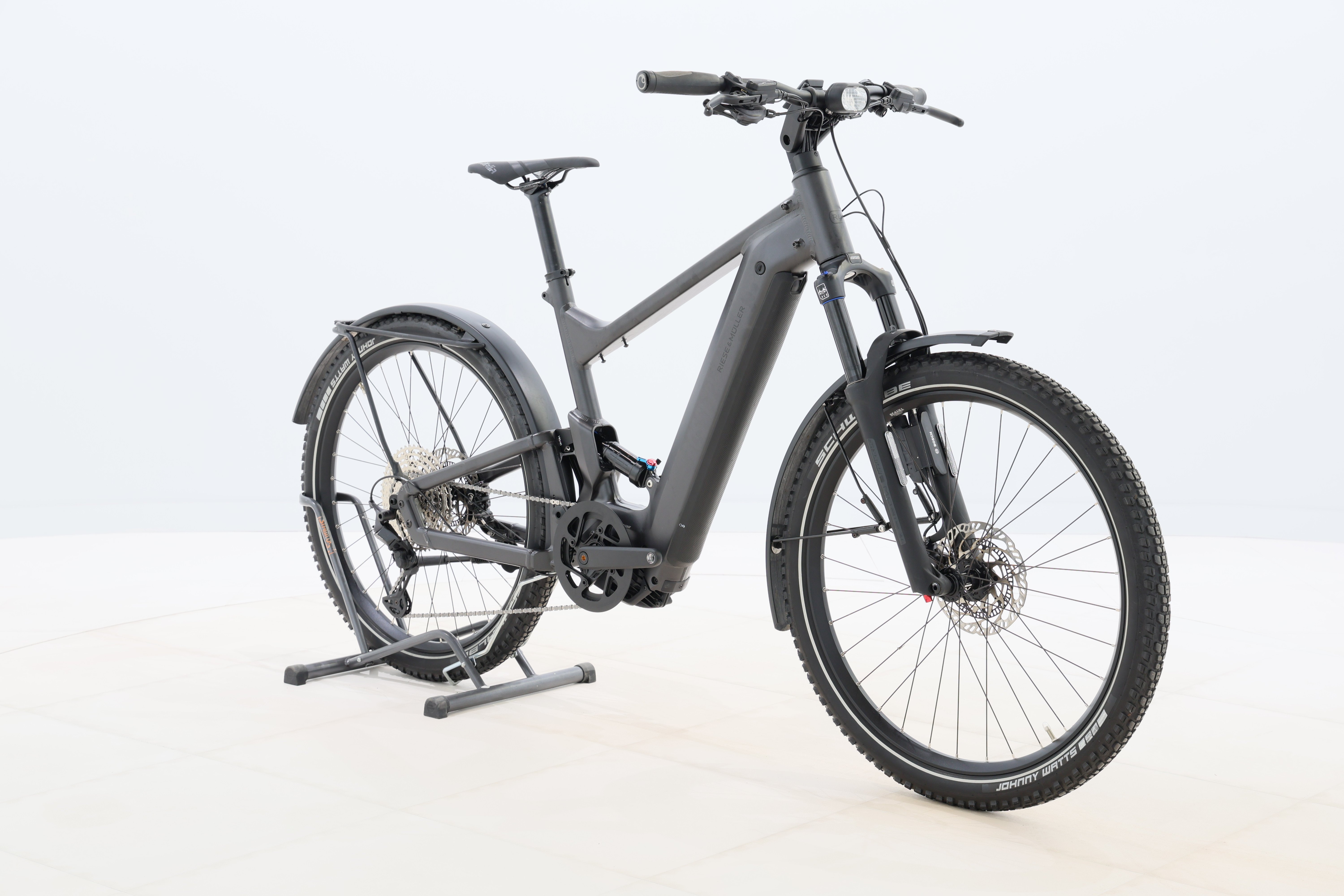 645ea0af-5a39-4f8e-bab7-c7e39b6bac3b