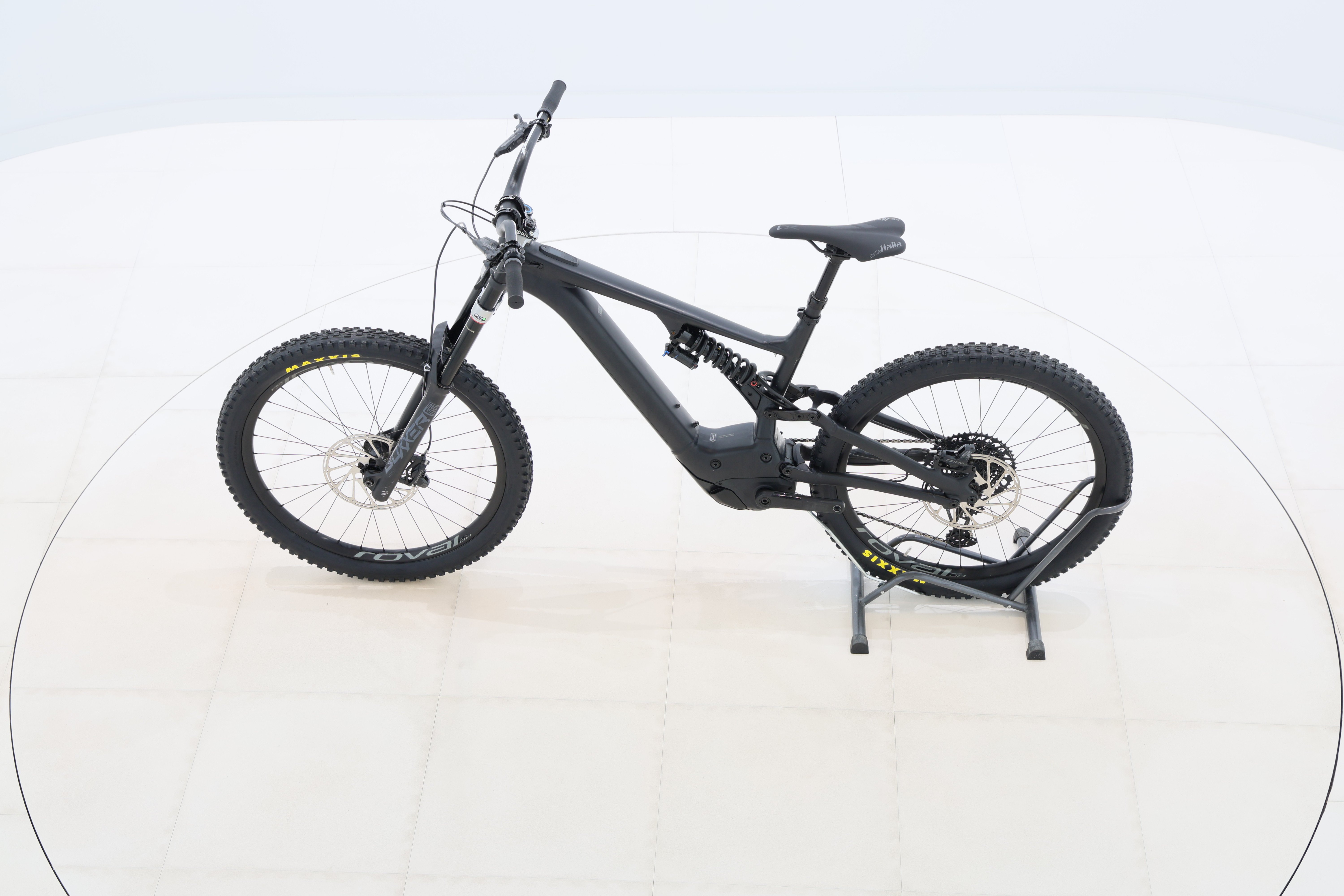 c4c30005-5edd-422d-852e-0641f749ef2f