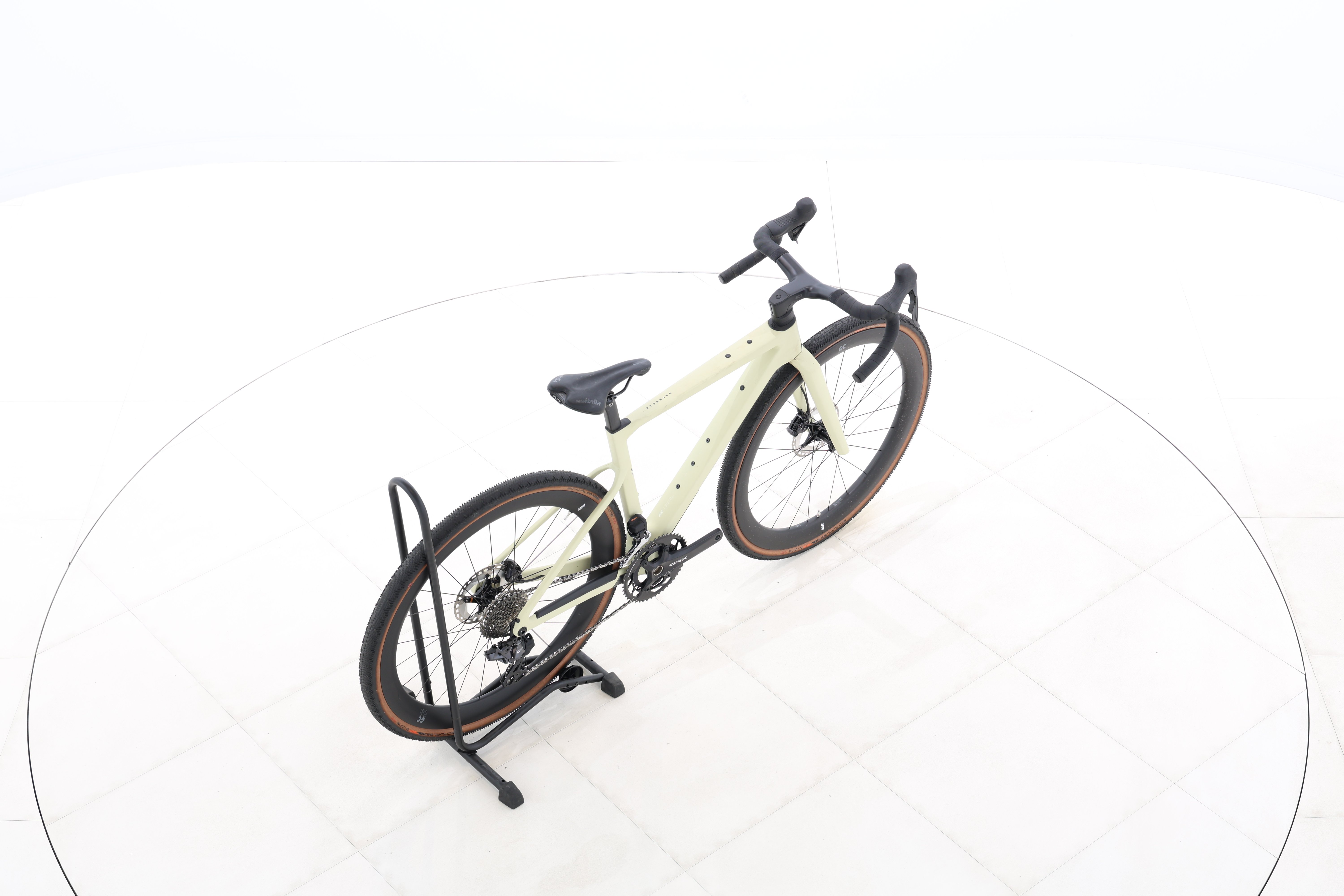 fee87e6a-7883-40d5-8a53-06a97011d8d0