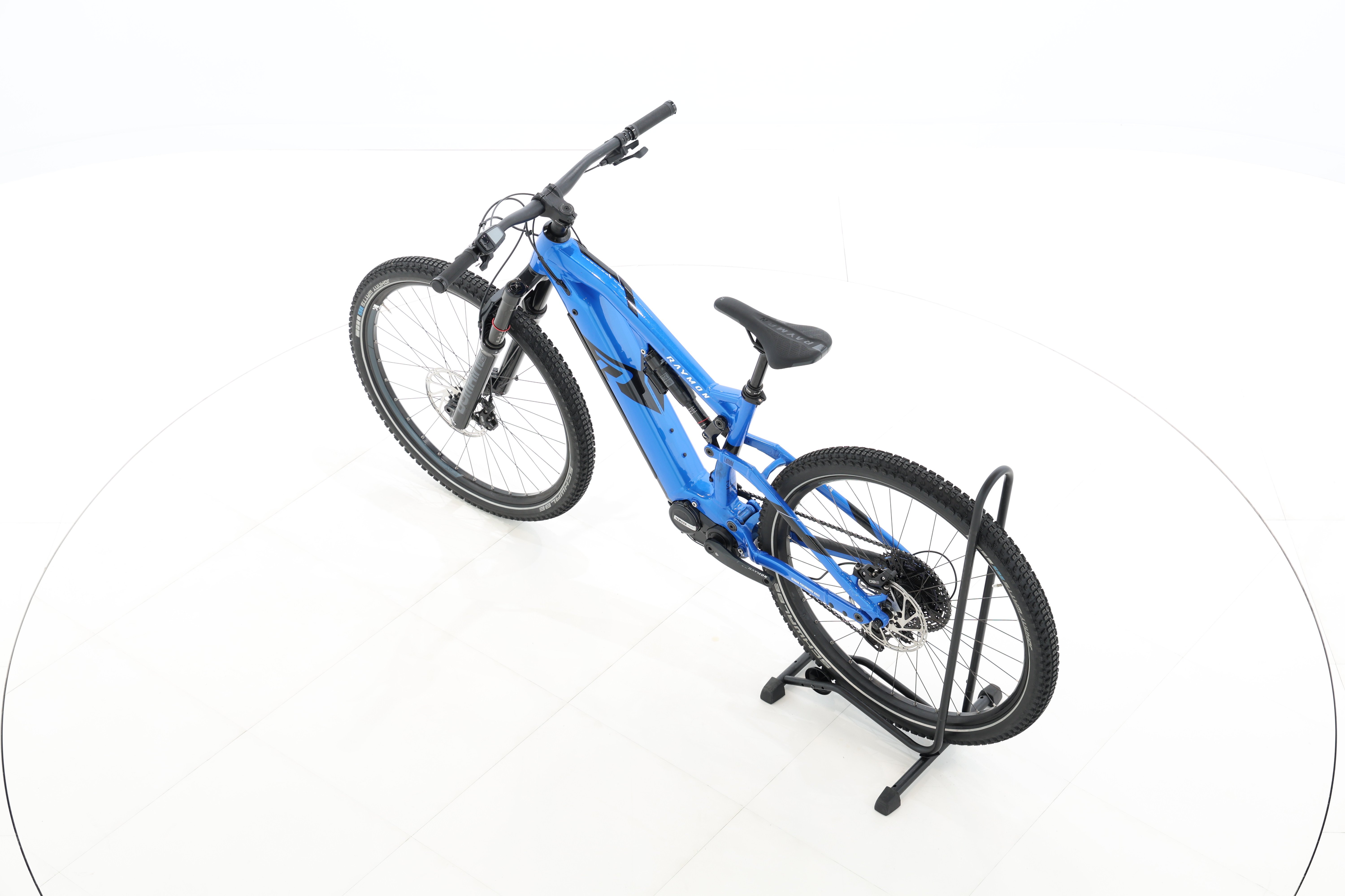 df65eec3-8635-4155-b47f-e588a70d3a38