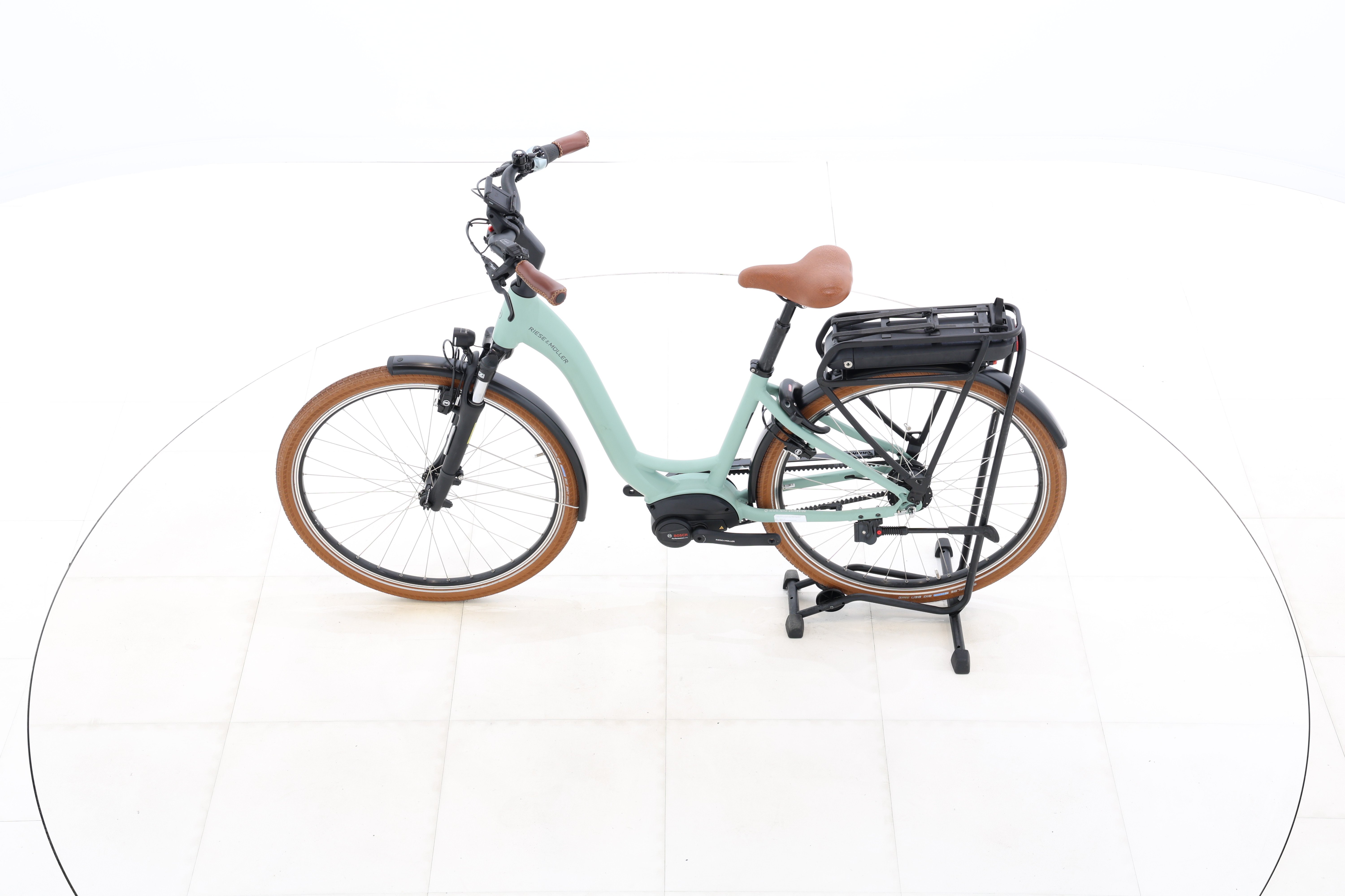 23e0f3ce-1bc2-4d2e-b737-3b75bbca93c3