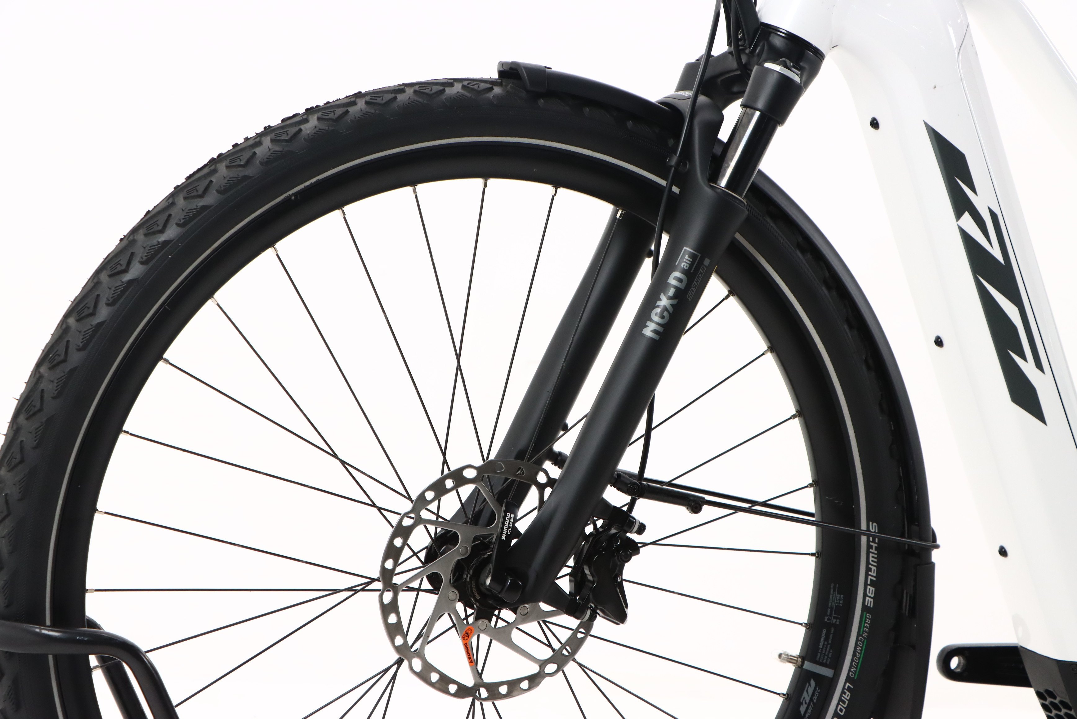 c3e943df-5d54-43c1-b4b2-2d3e35d72ecc