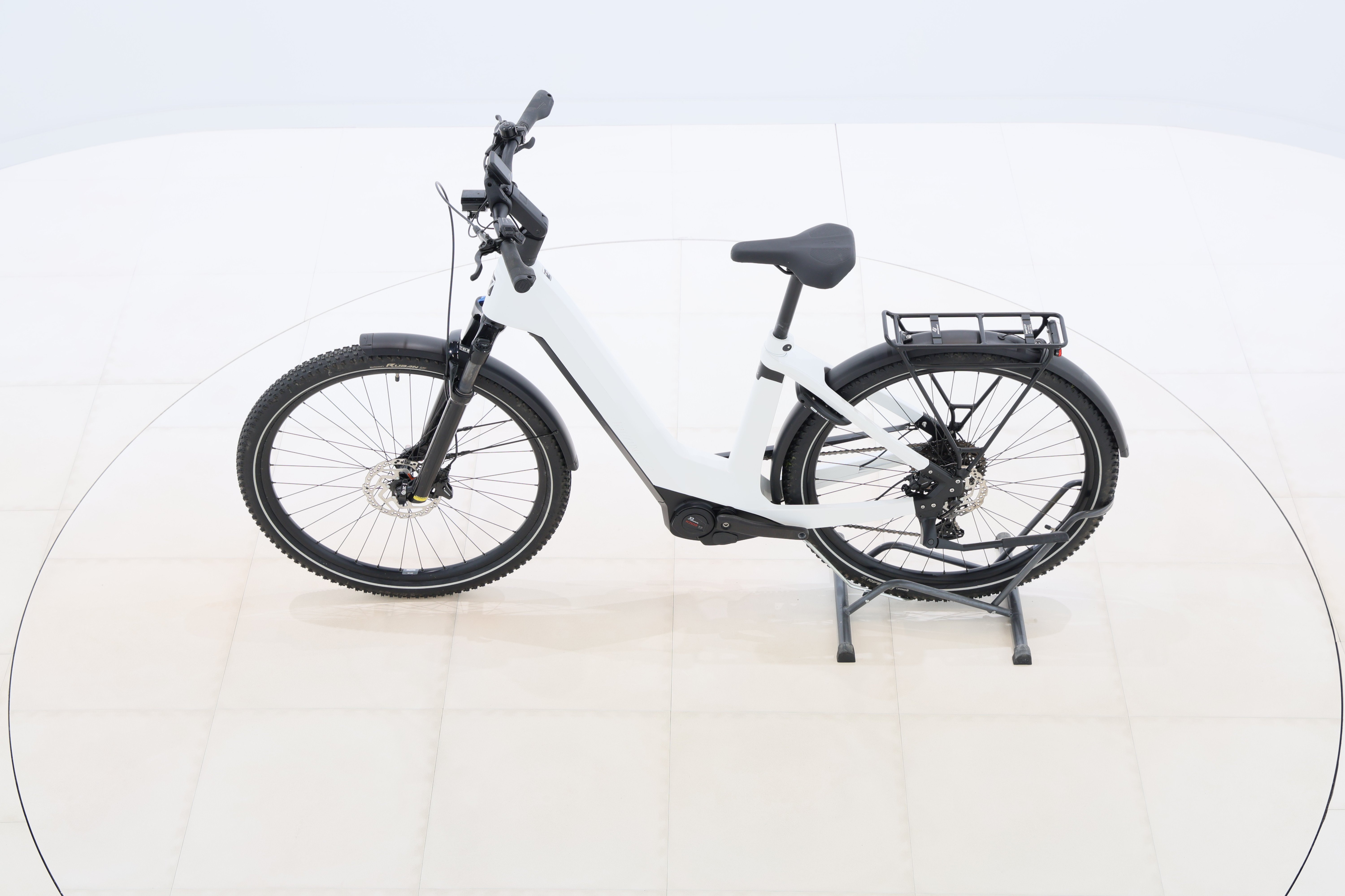 f61dea76-cd79-4d73-a94f-a7310cdc9fa5