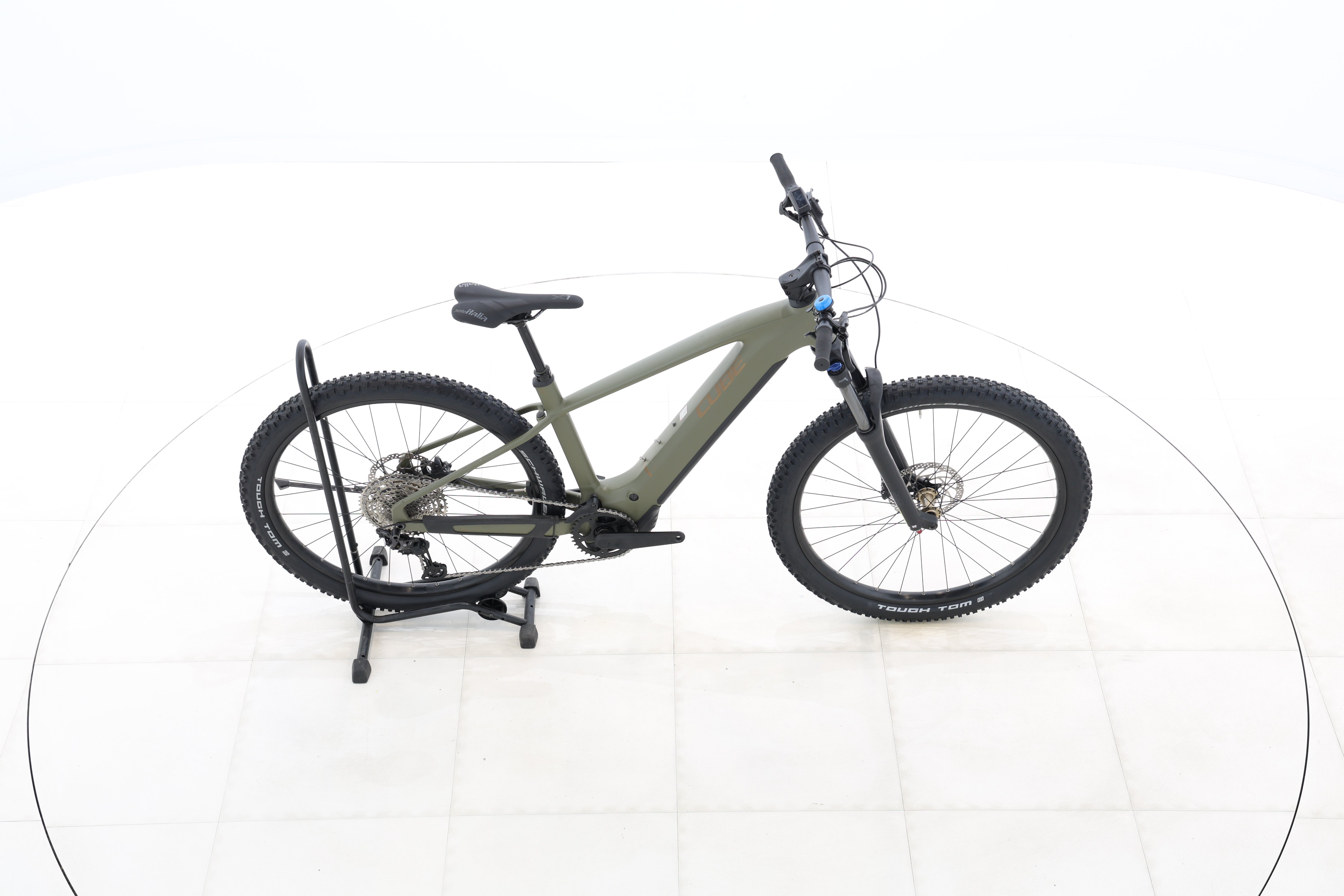 d9526389-8f4b-4de2-b353-b3f85c8269e9