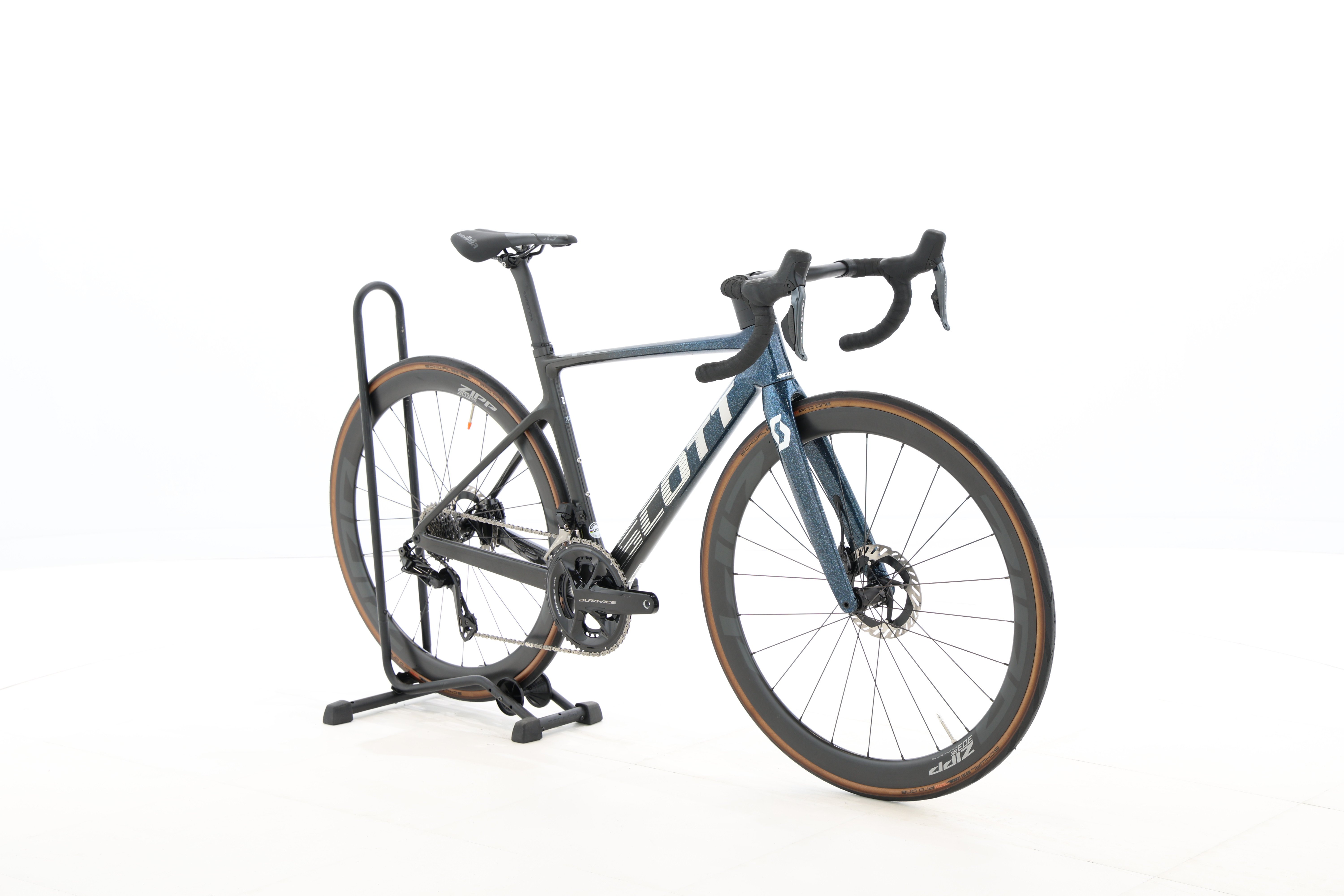 c6ab14e0-8351-4535-82ae-76e08cf20680