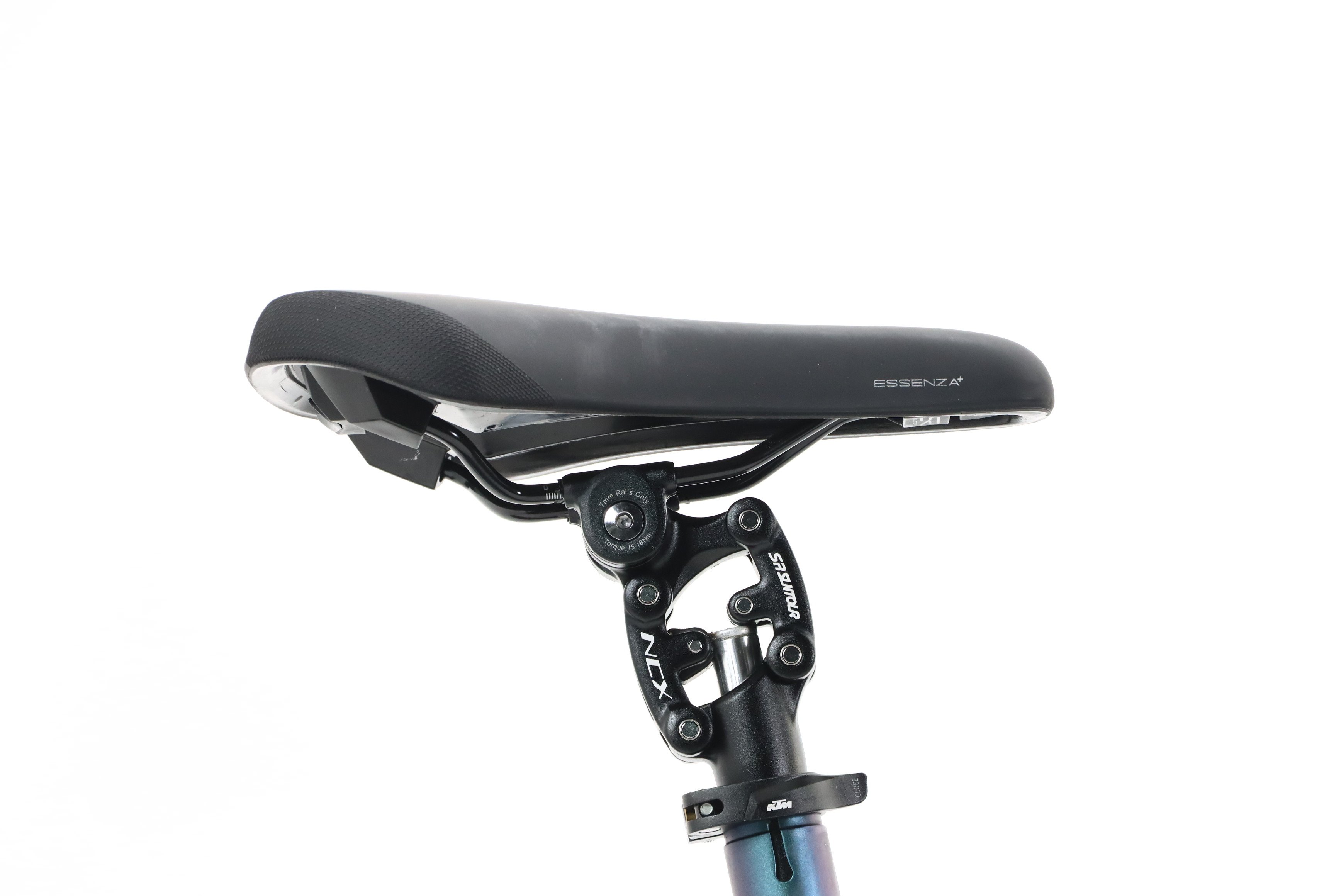 a3955e25-b849-4703-a73b-bf7b42f841b5