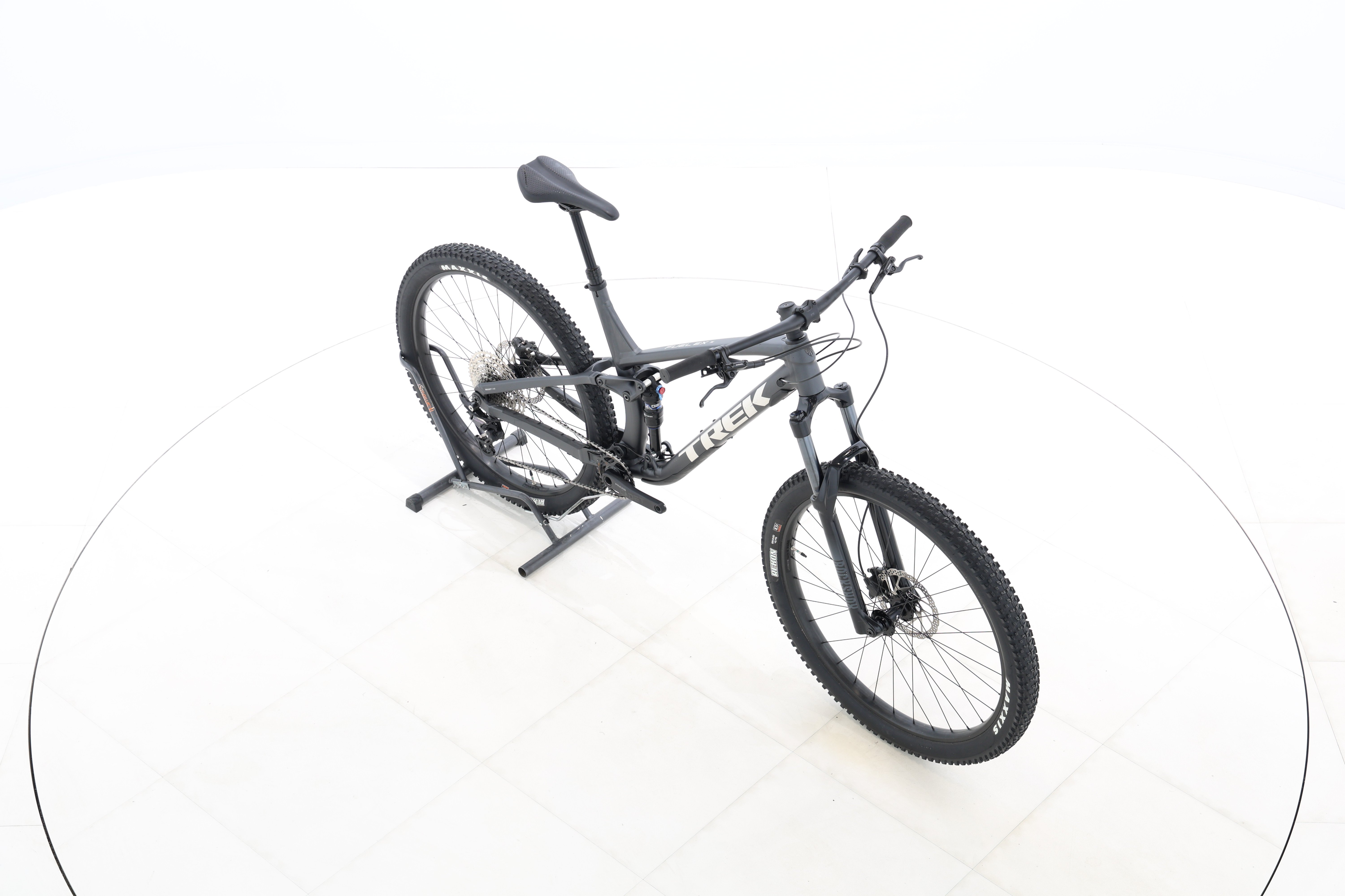 ef84a2cb-7d54-4a80-bdba-e2a5e48511cd