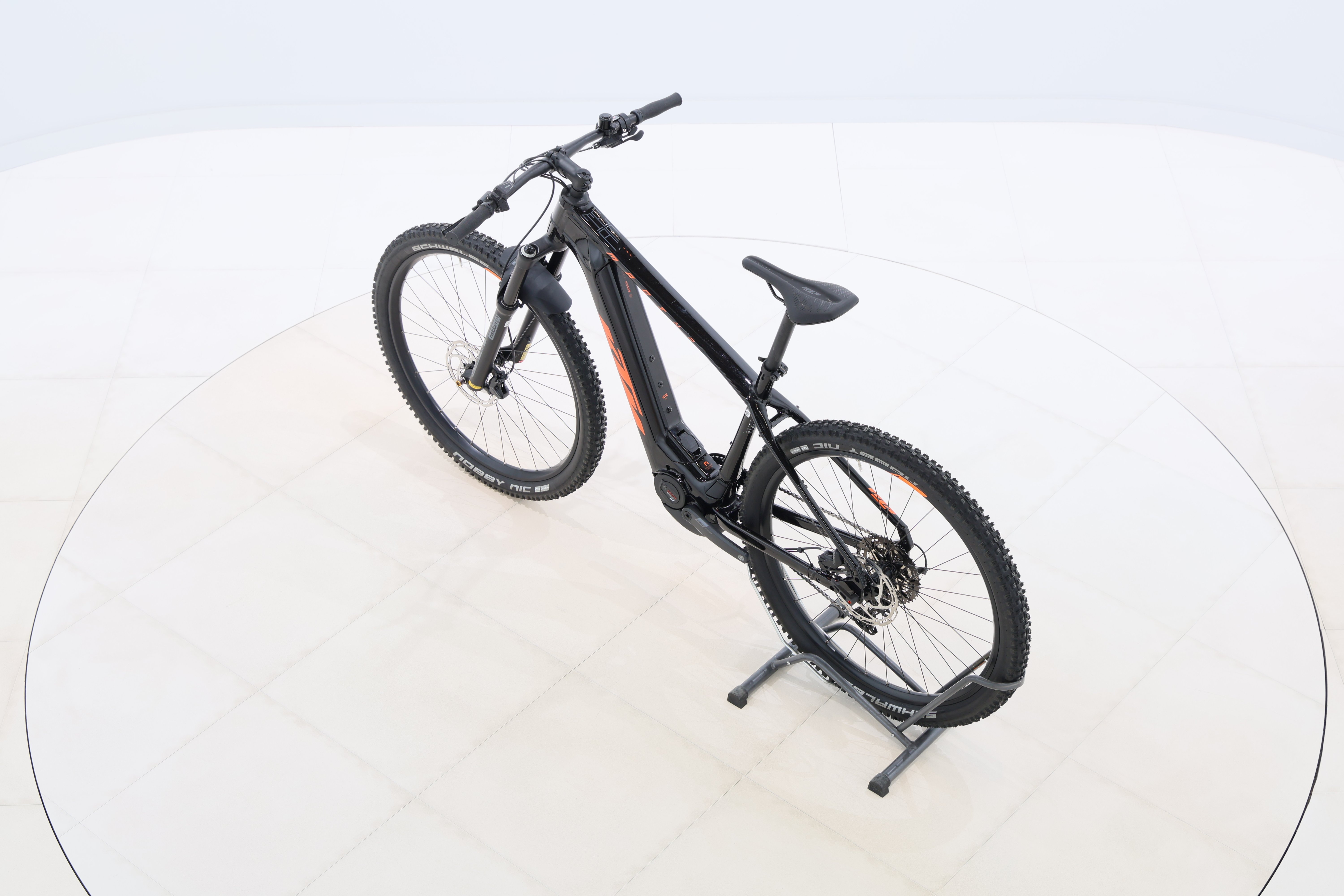 ae851408-1f3d-489f-8775-dc83597d492d