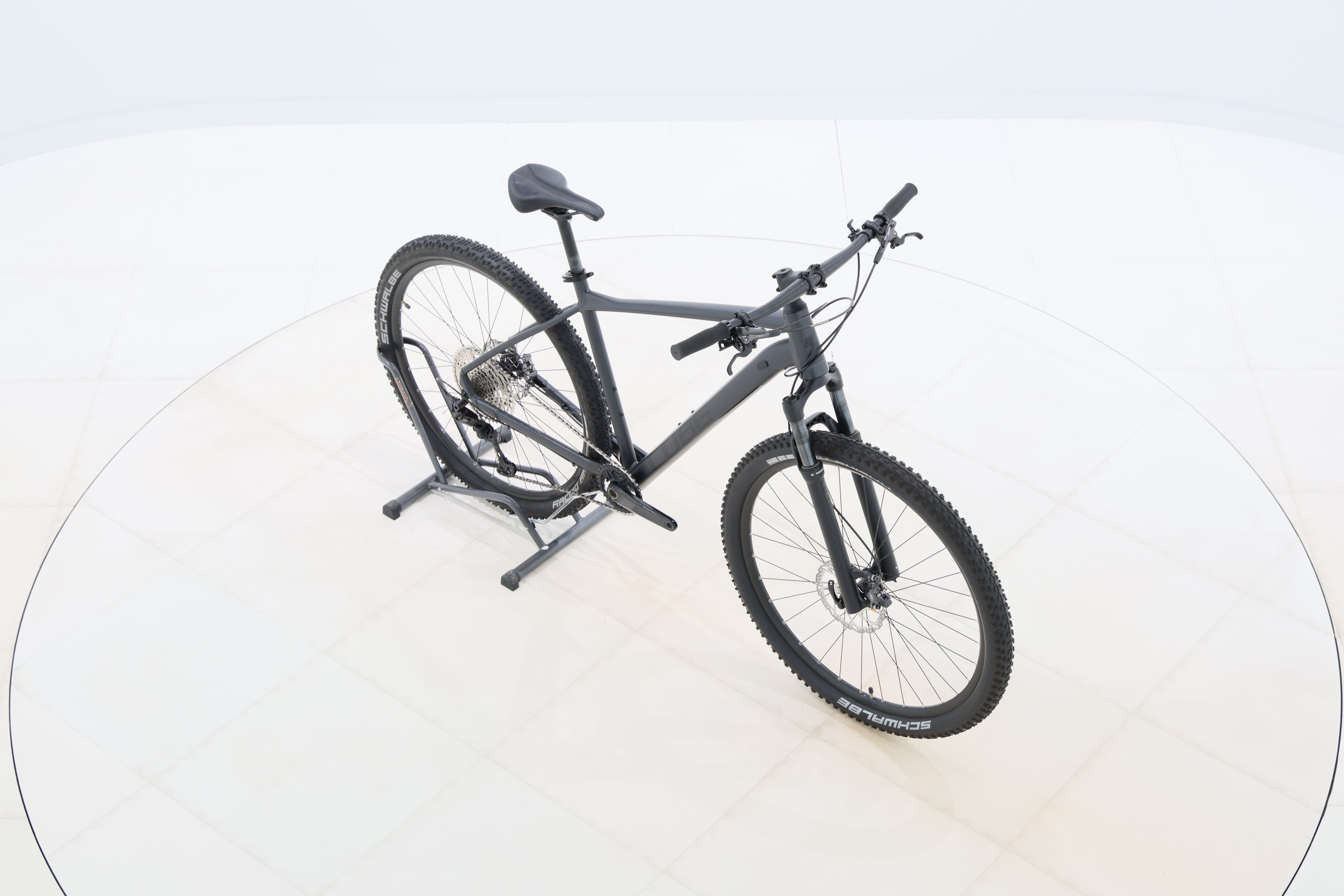 48b75b9f-b1c8-4467-9e98-7108a1f95662