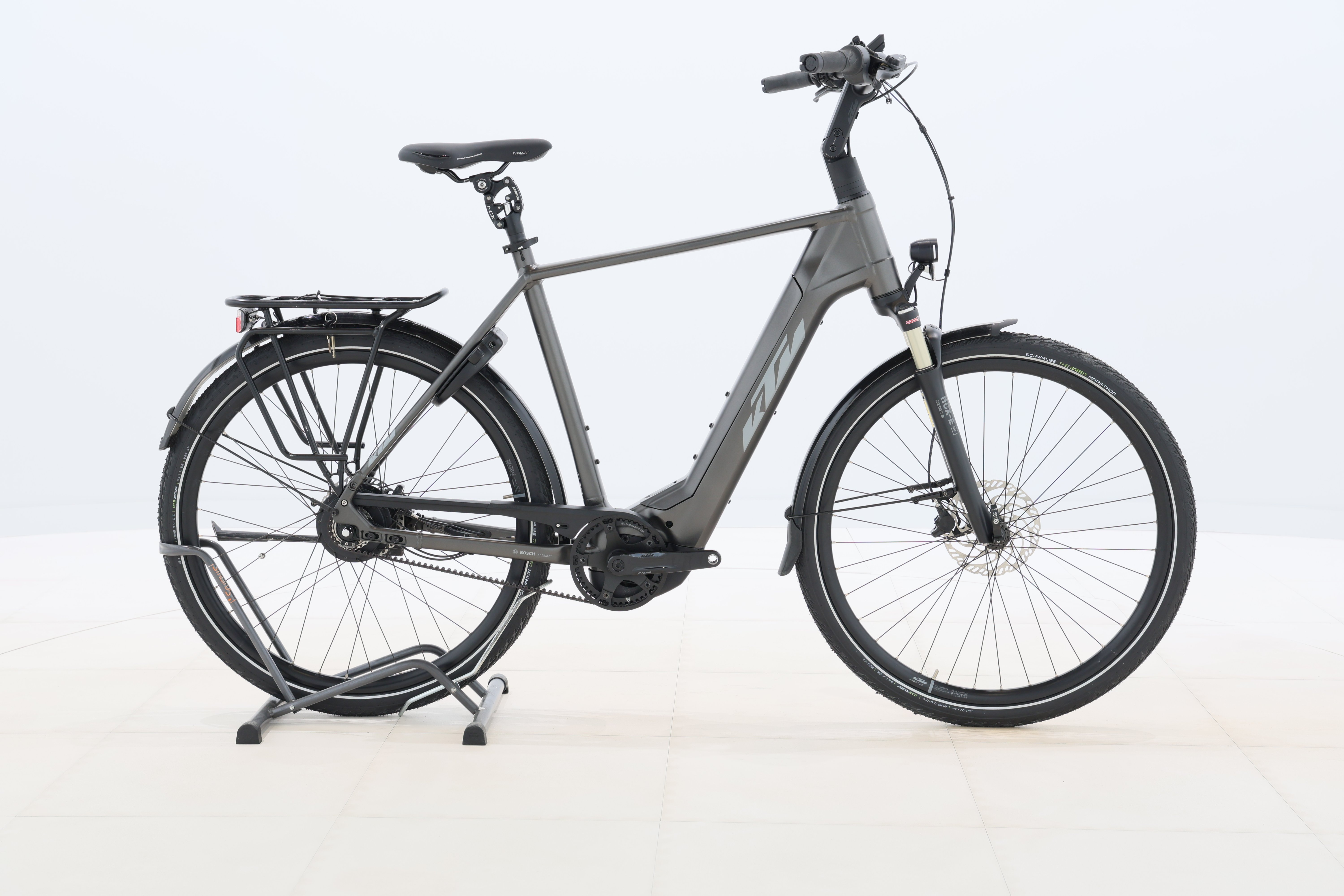 76b9e32b-c34c-4011-8a14-fcc9904f9158