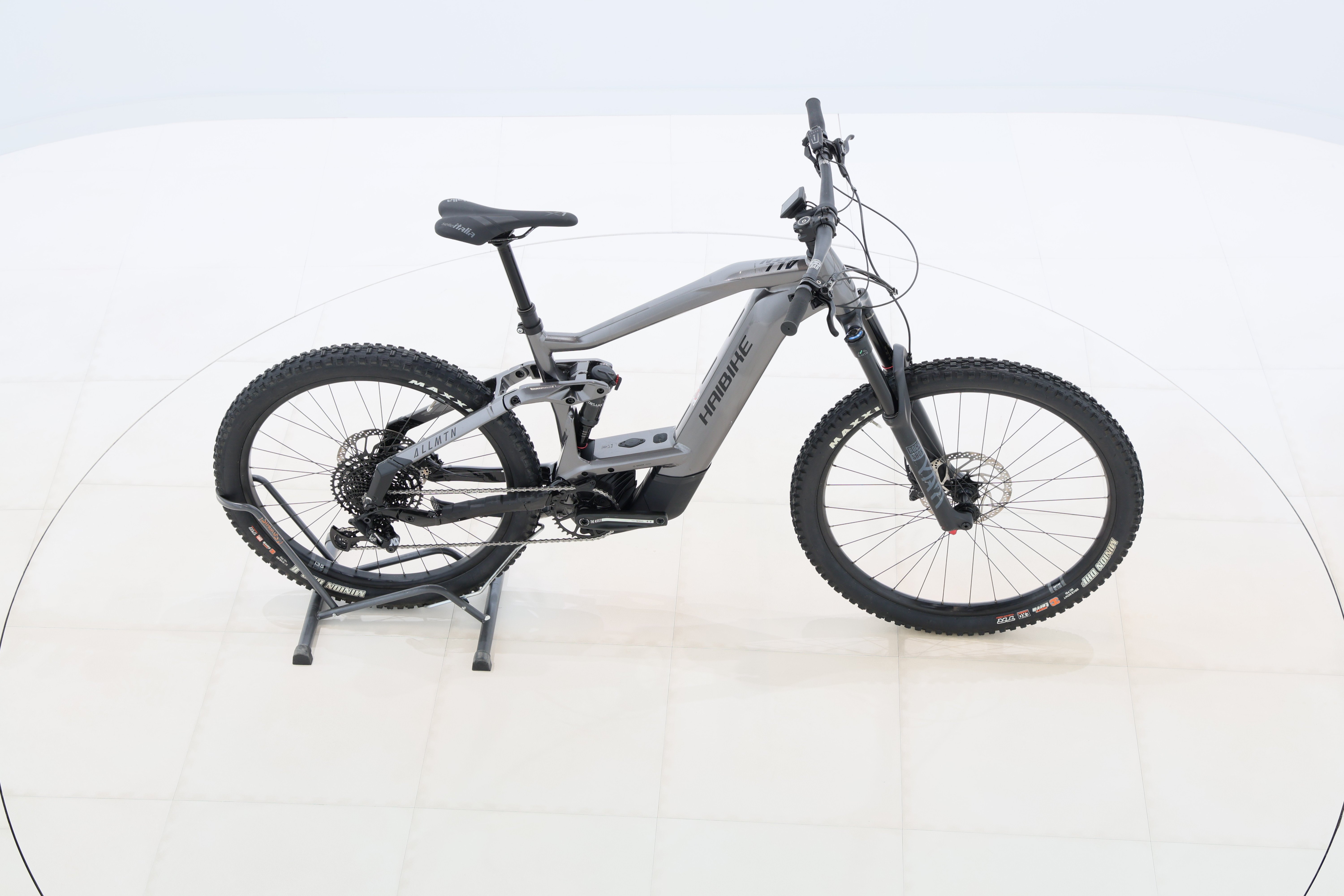 8b2335b7-68ce-40e9-8a70-a49776e3bf4c