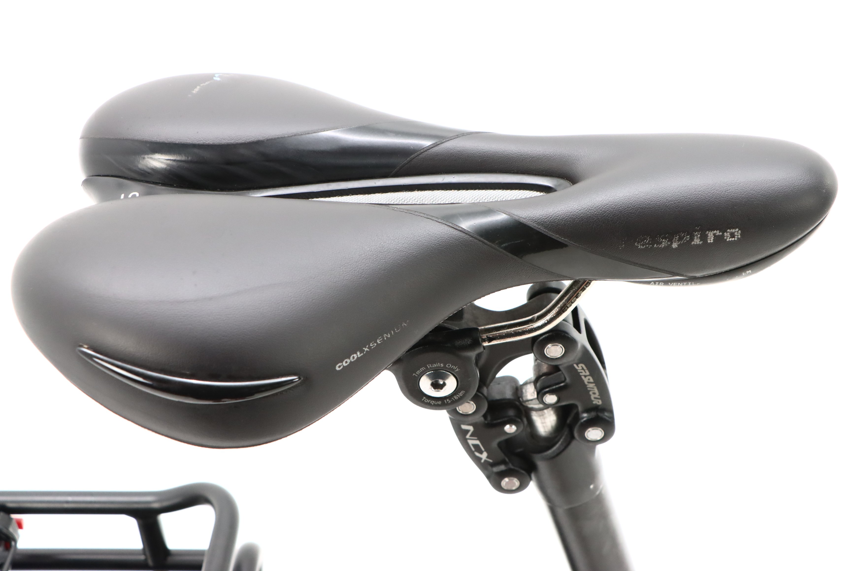 7600ed68-7d9d-4a3e-8836-1fdba6c3c853