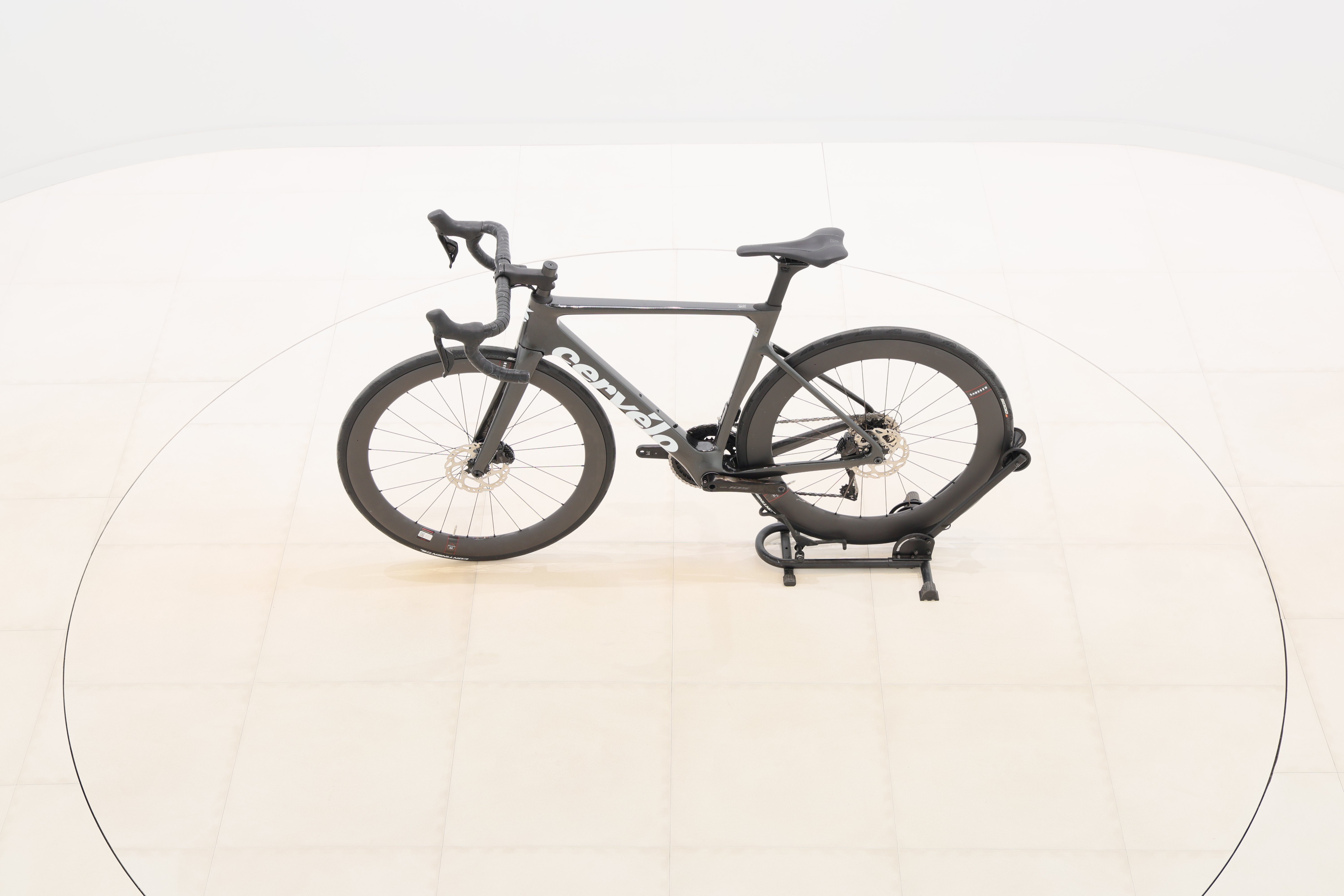 5b0b89a7-90e3-4bbd-a90d-3d880200ba20