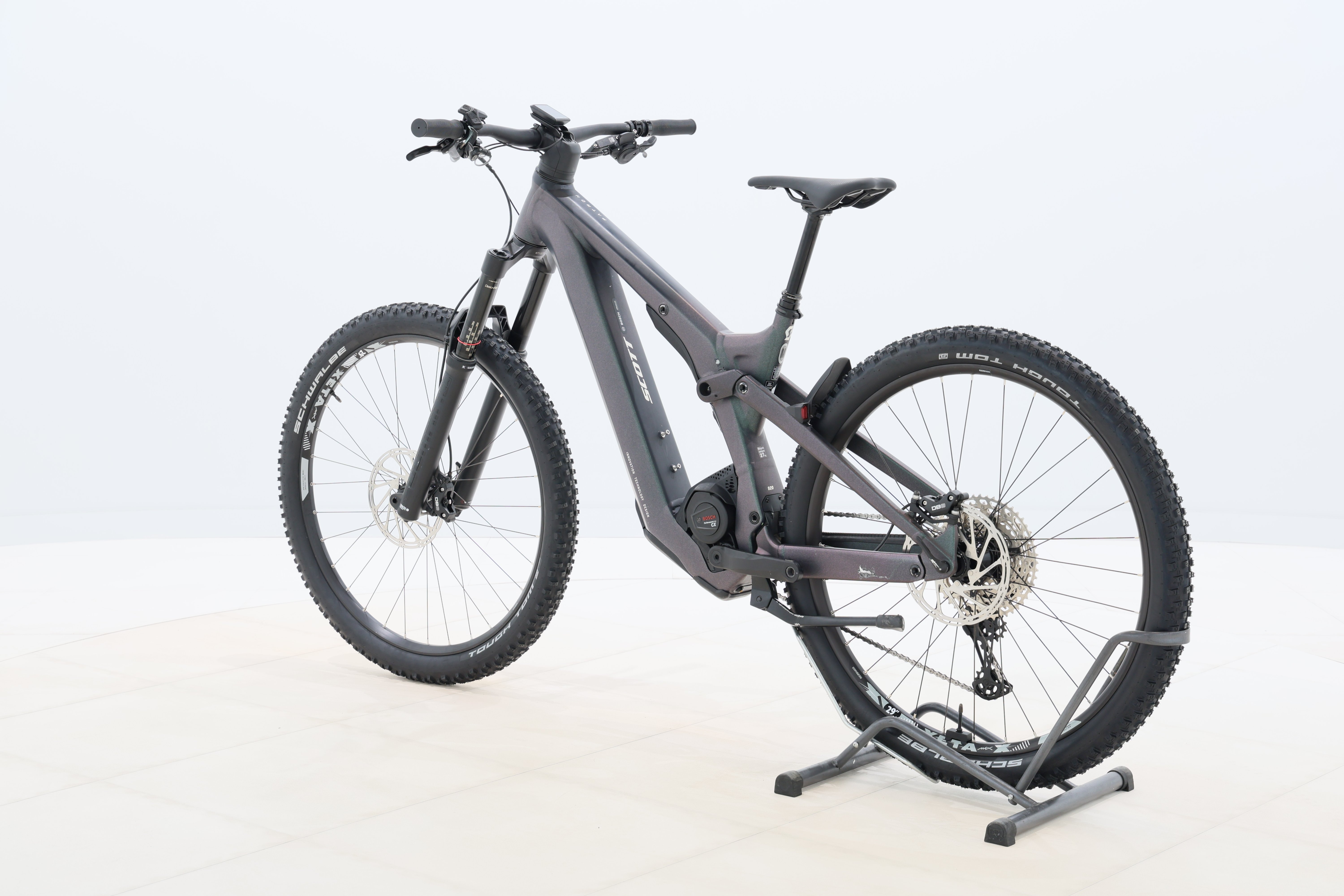 de556bc2-0231-43d9-ba5e-261c2e34b853