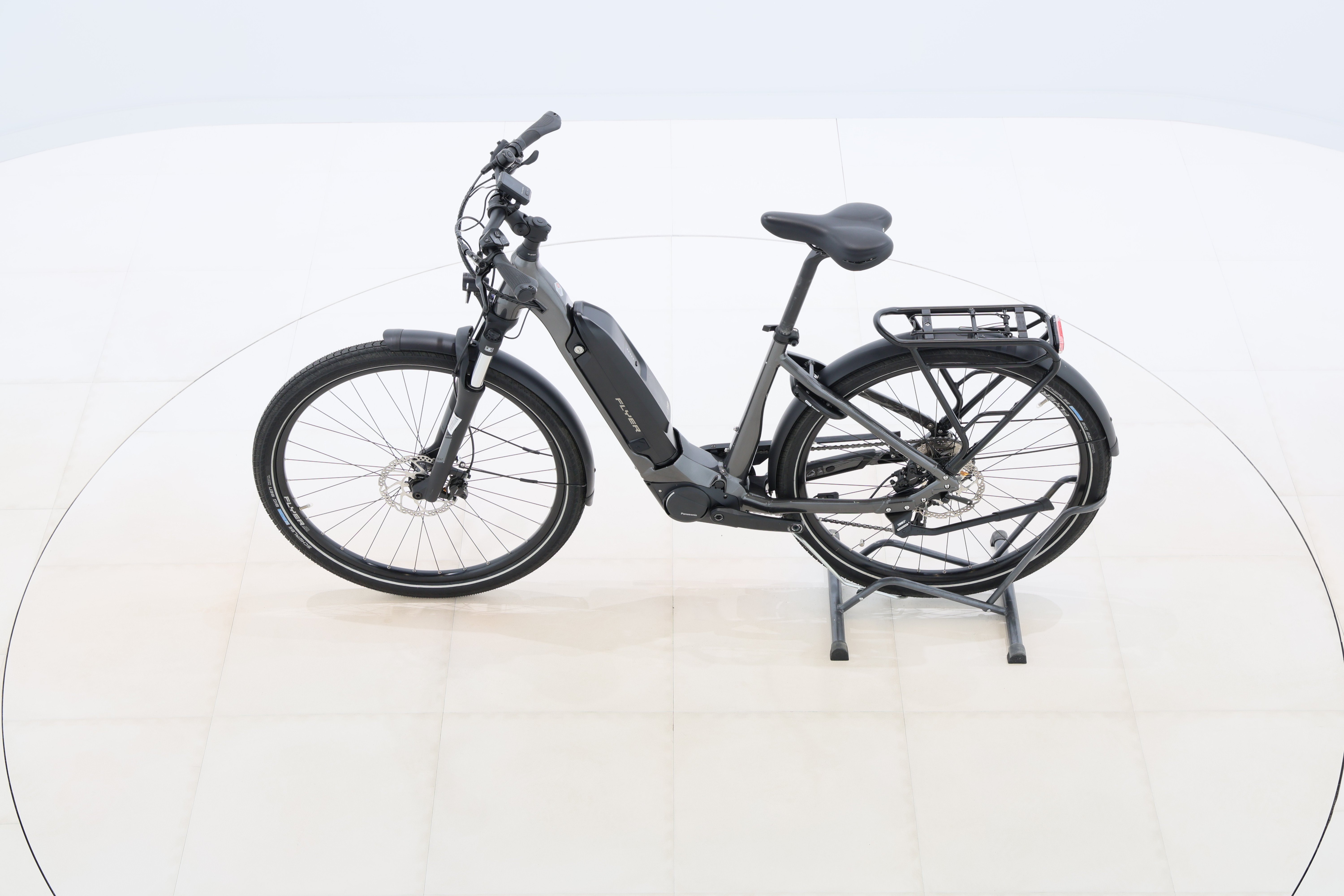 f0fc601c-3ea2-47d8-a3c2-d1de5b56ed16