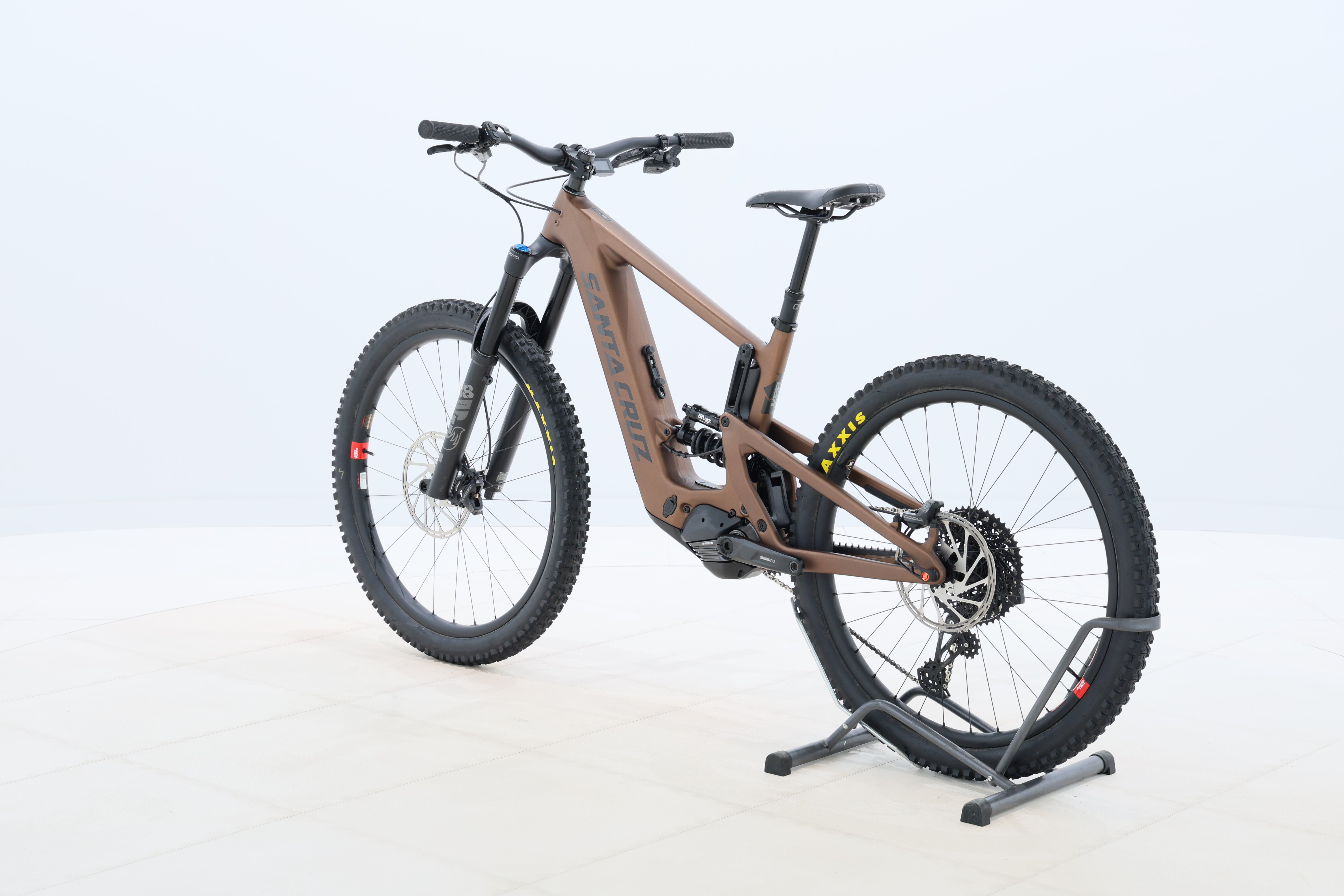 b0a35a2e-c71a-43a7-ae5a-c015de86d597